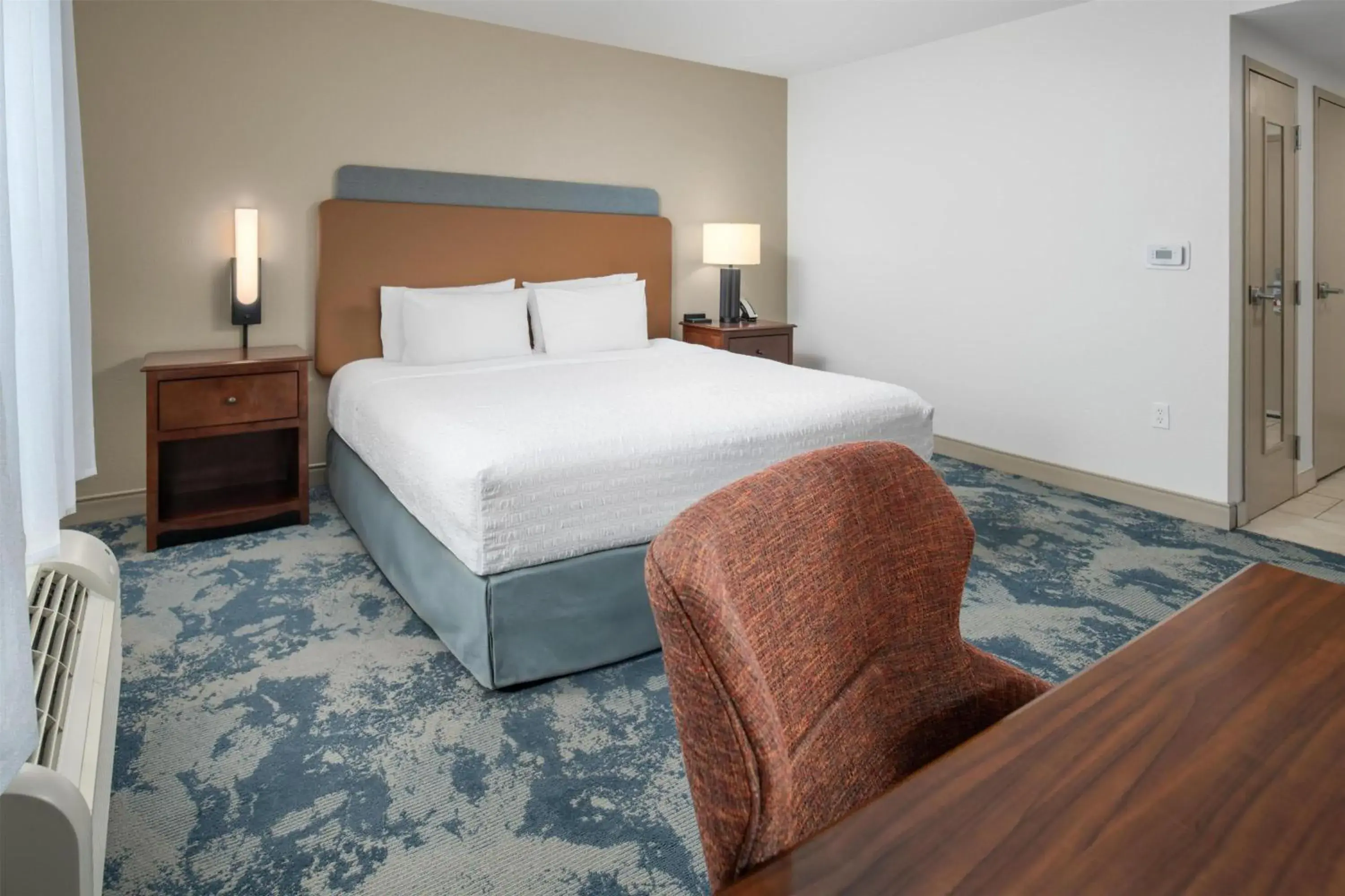 Bed in Hampton Inn Kimball Bed in Hampton Inn Kimball