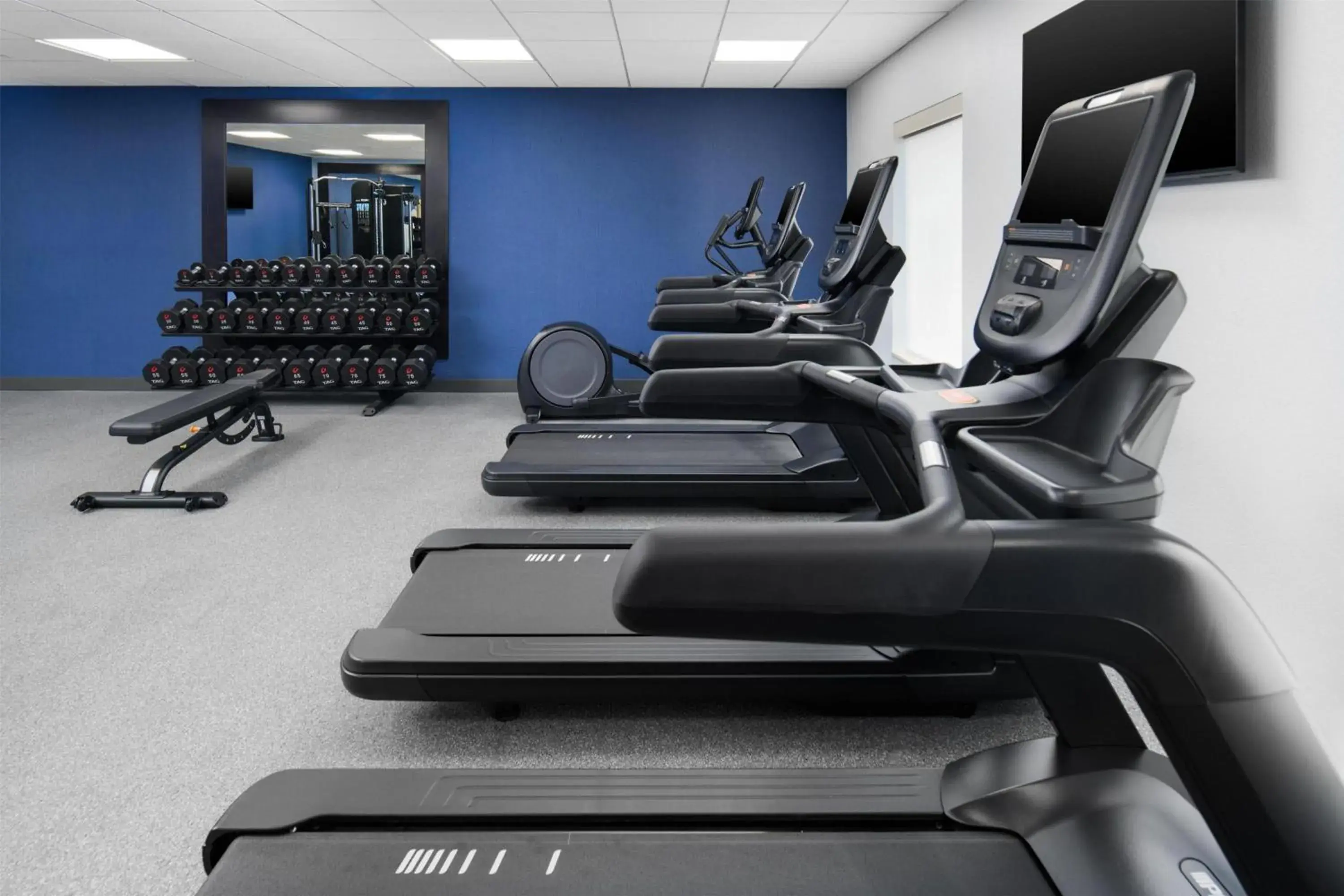 Fitness centre/facilities in Hampton Inn Kimball Fitness centre/facilities in Hampton Inn Kimball