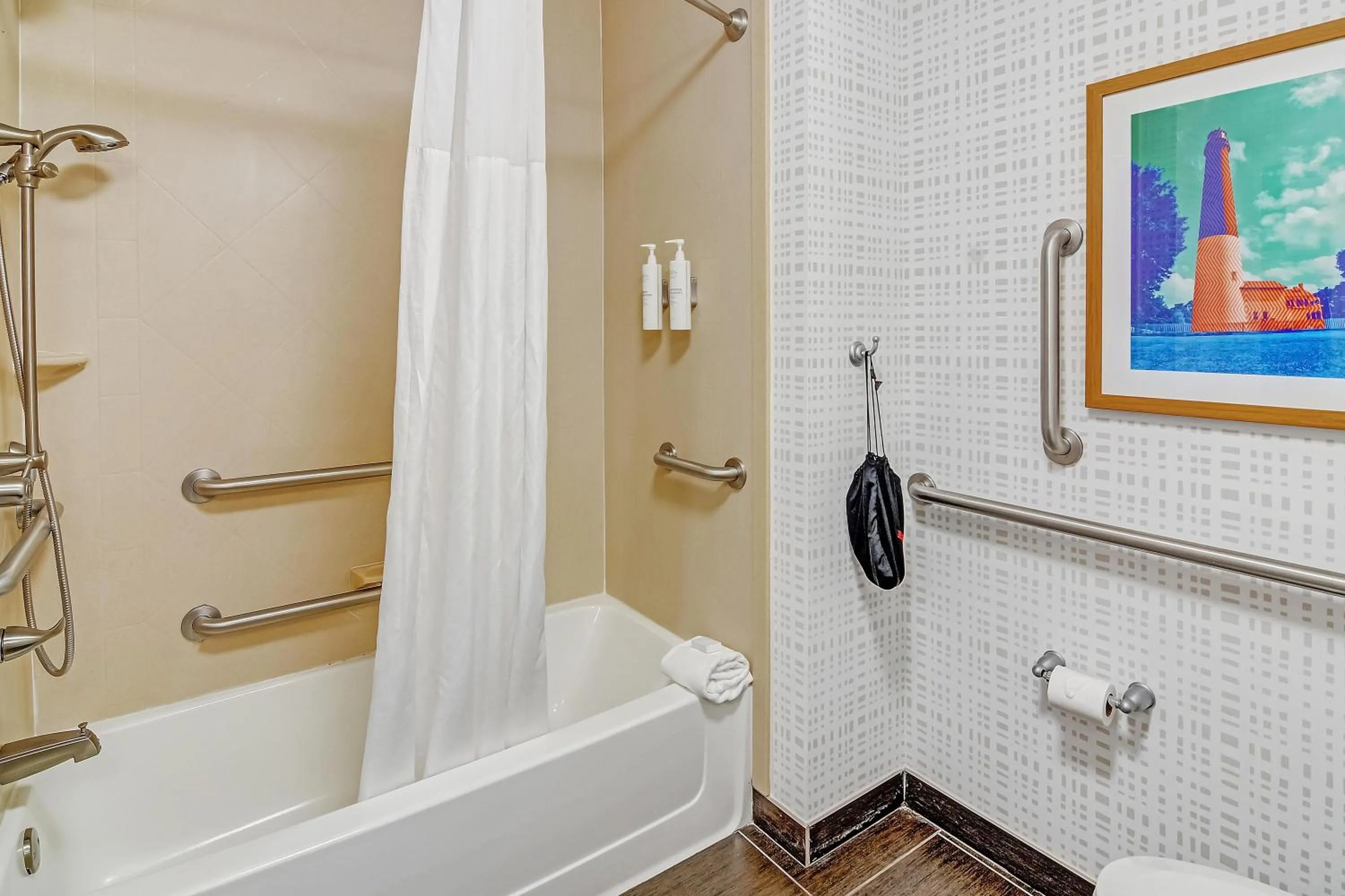 Bathroom in Hampton Inn Foley