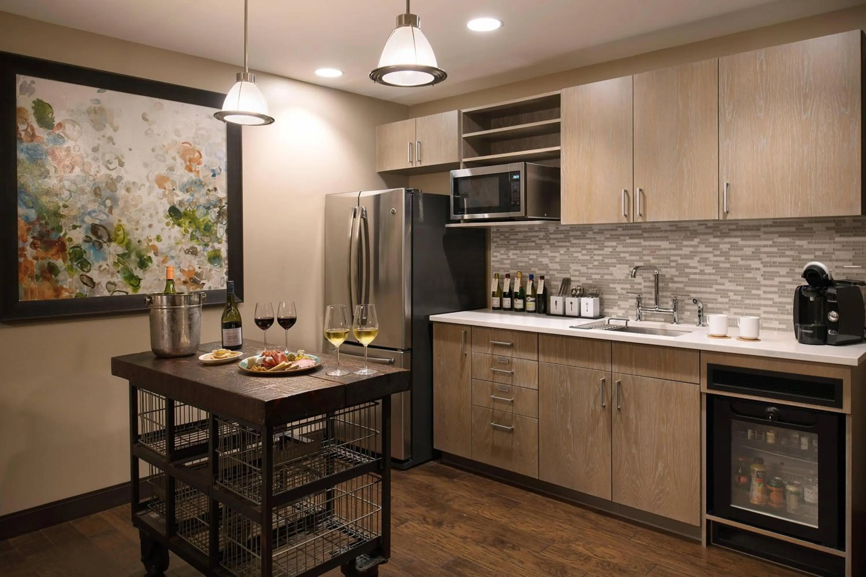 Kitchen or kitchenette in Epicurean Hotel, Autograph Collection