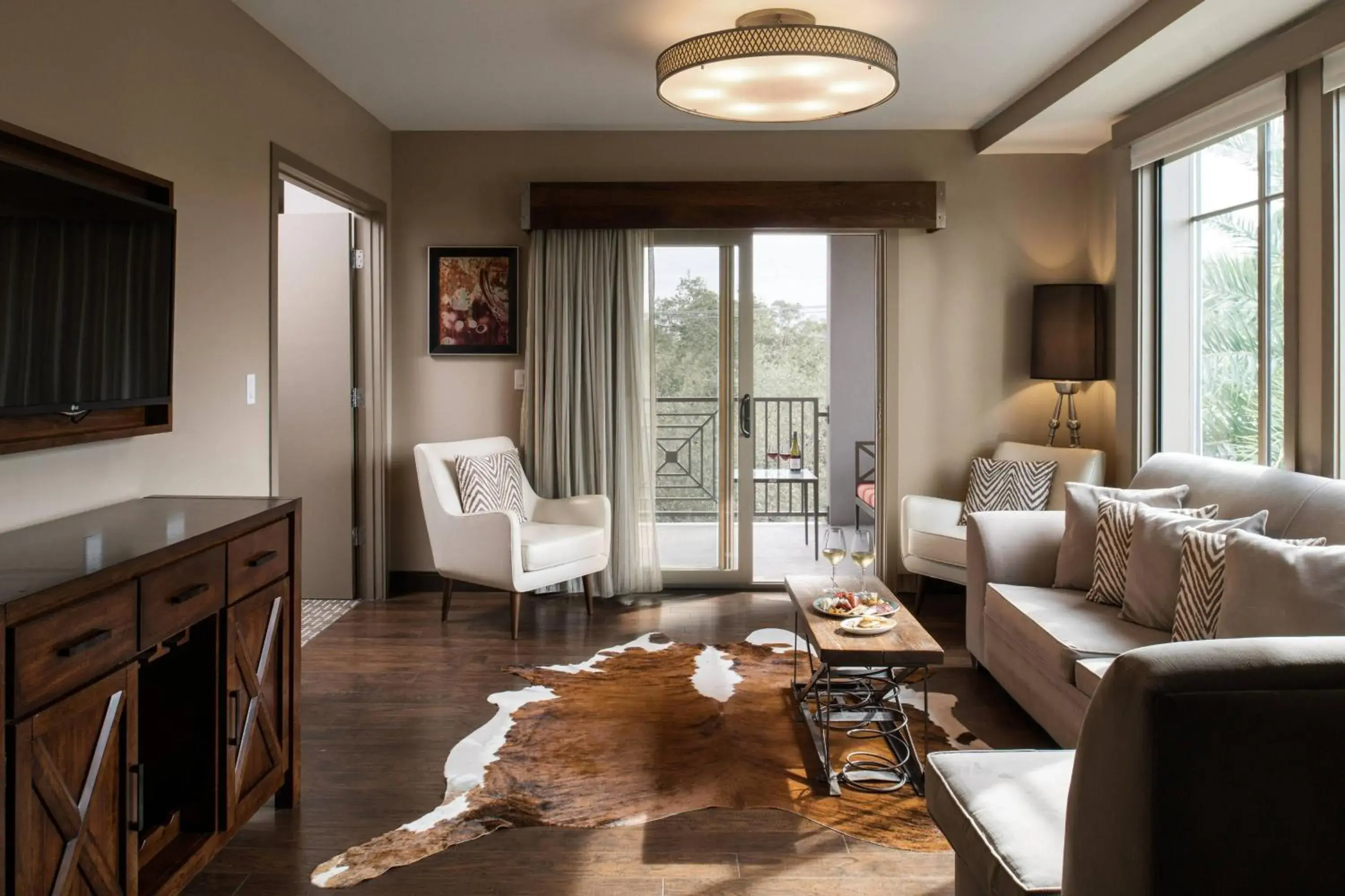 Living room in Epicurean Hotel, Autograph Collection Living room in Epicurean Hotel, Autograph Collection