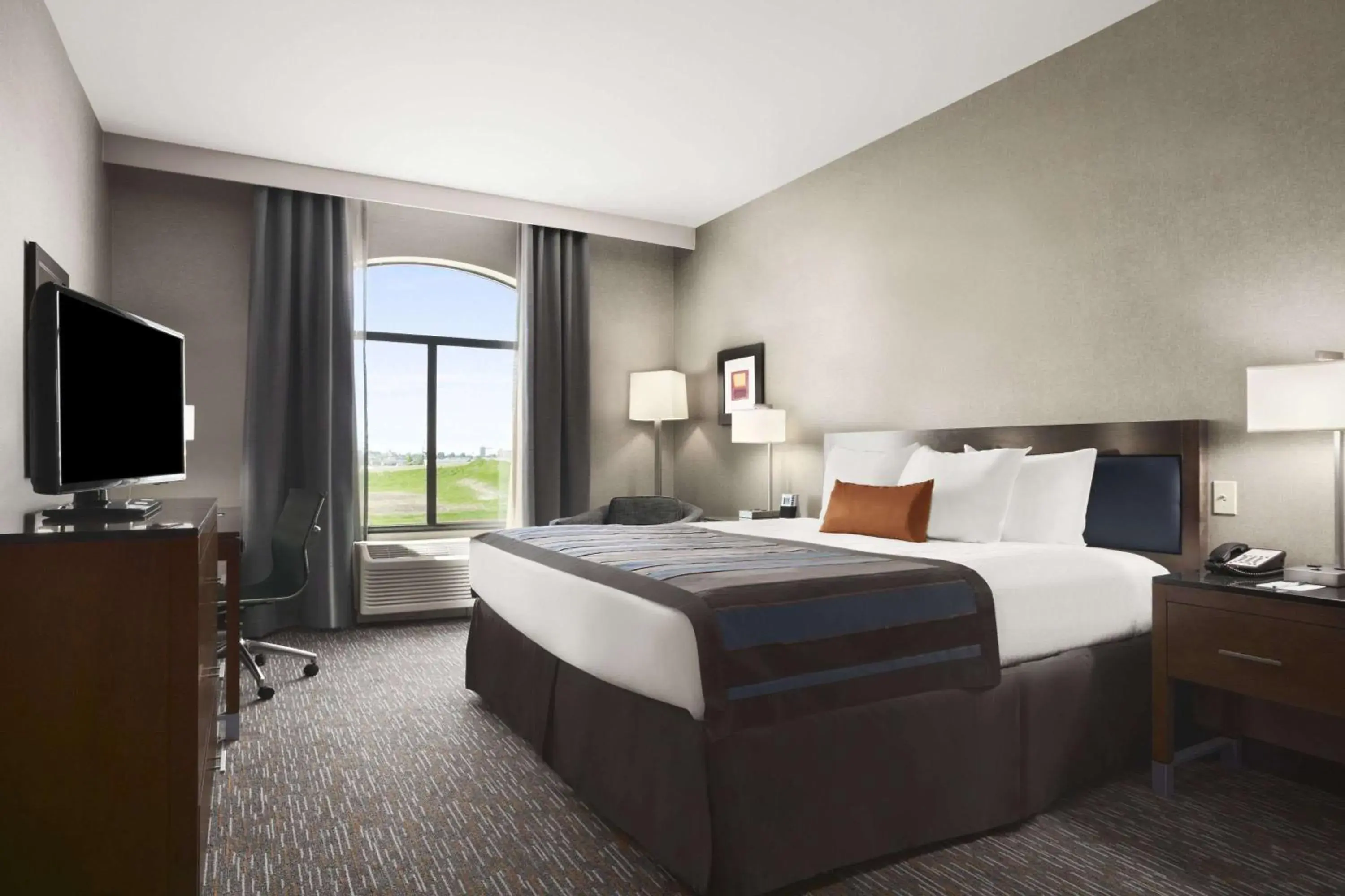 Photo of the whole room, Bed in Wingate by Wyndham - Bismarck Photo of the whole room, Bed in Wingate by Wyndham - Bismarck