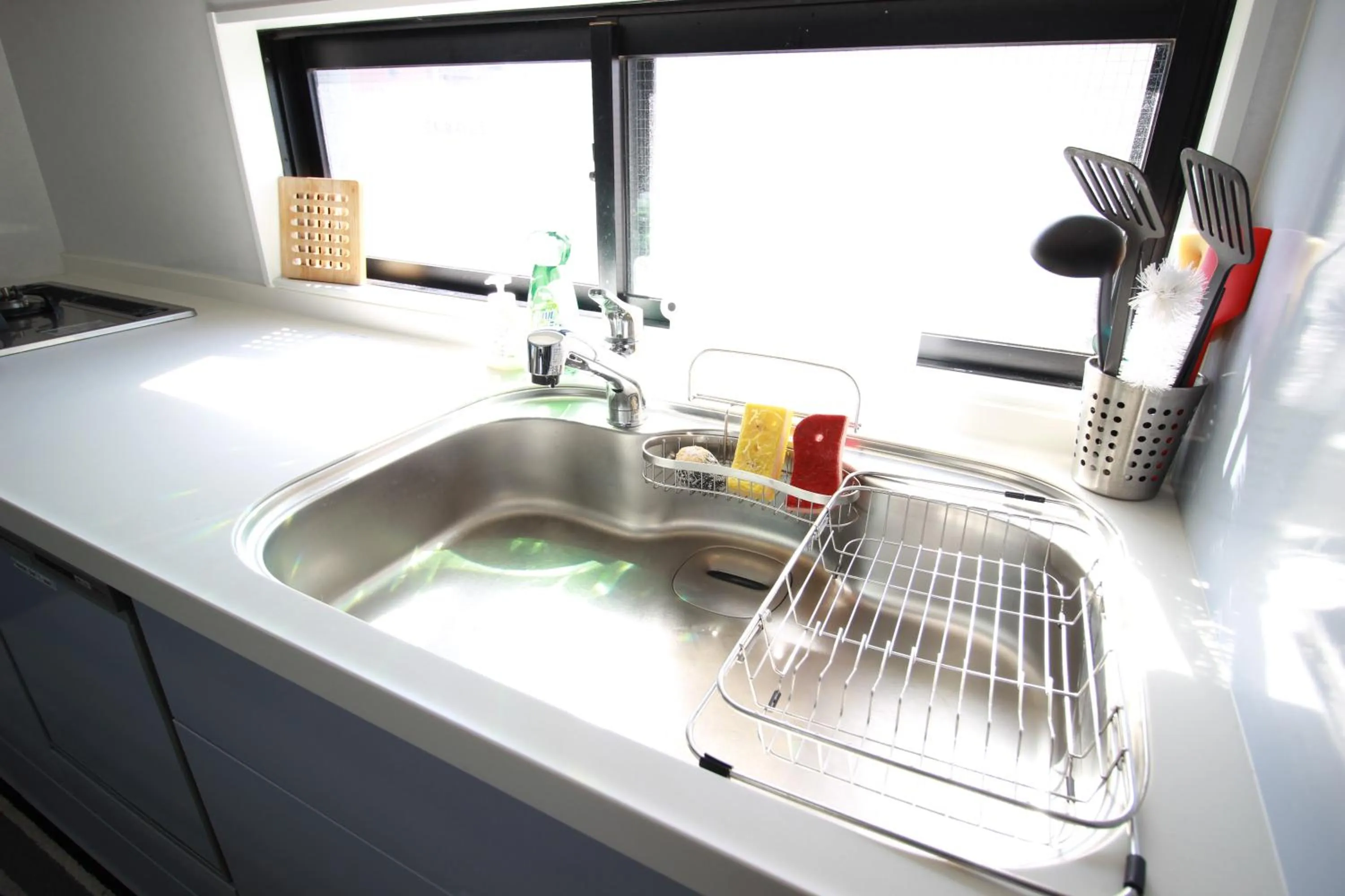 Kitchen or kitchenette in Atrium Deluxe Apartments Osaka - Self Check-In Only