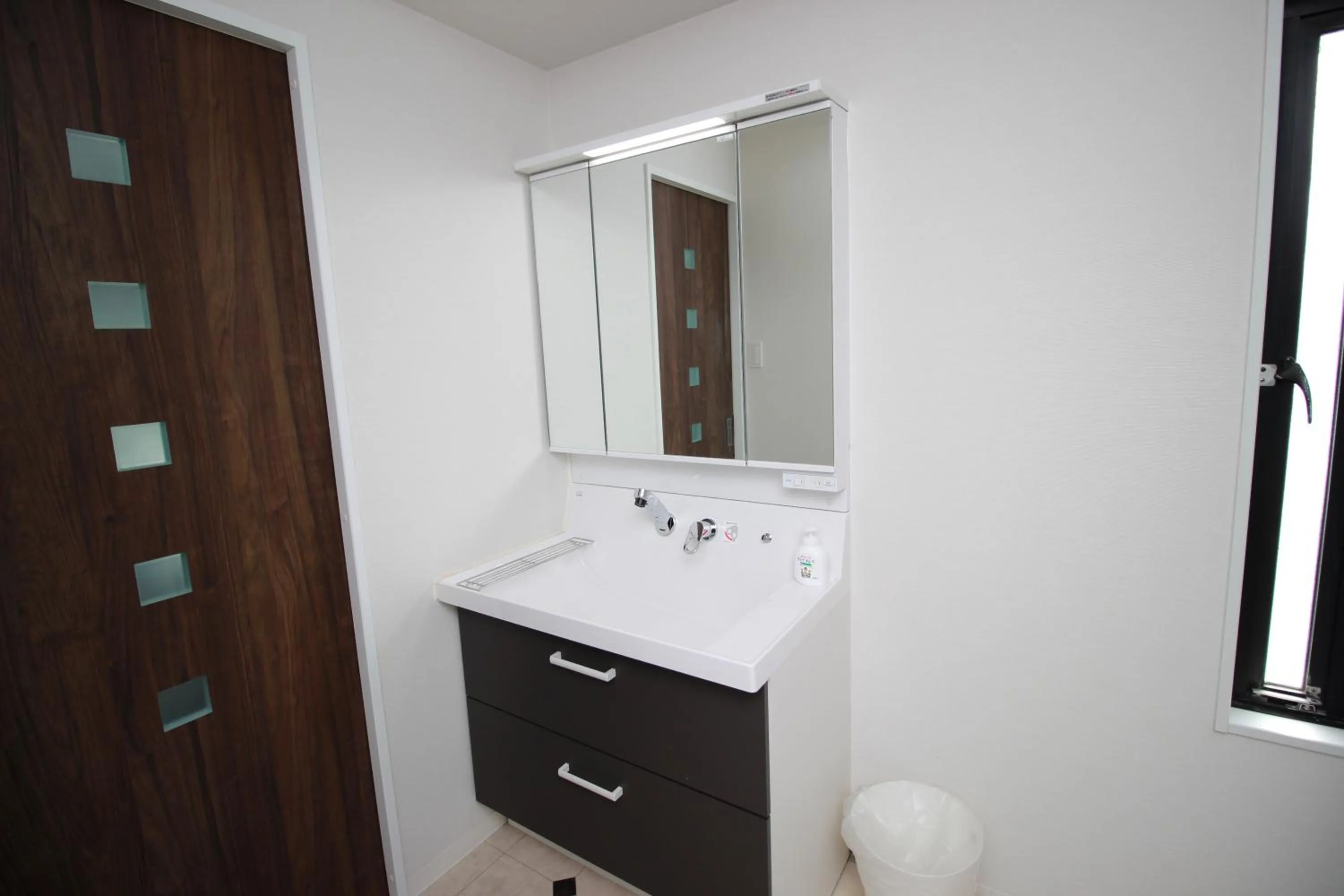 Bathroom in Atrium Deluxe Apartments Osaka - Self Check-In Only