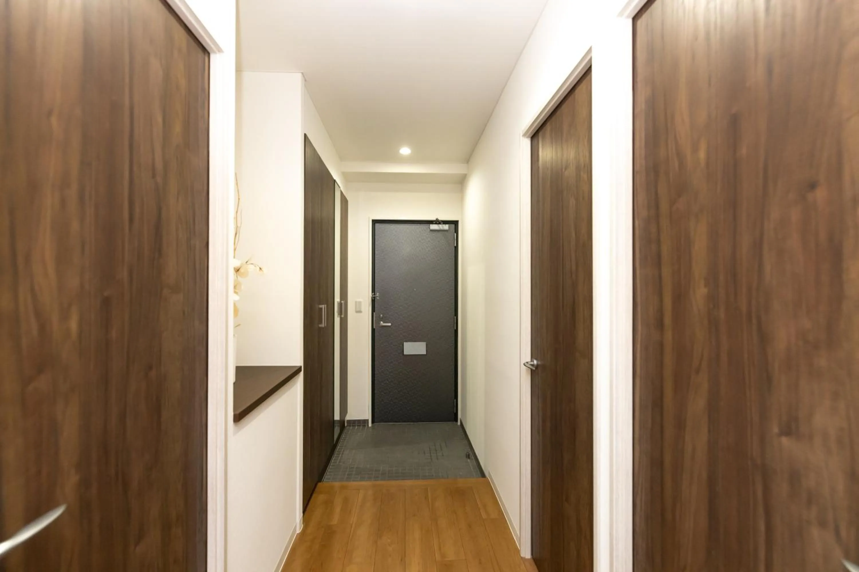 Atrium Deluxe Apartments Osaka - Self Check-In Only