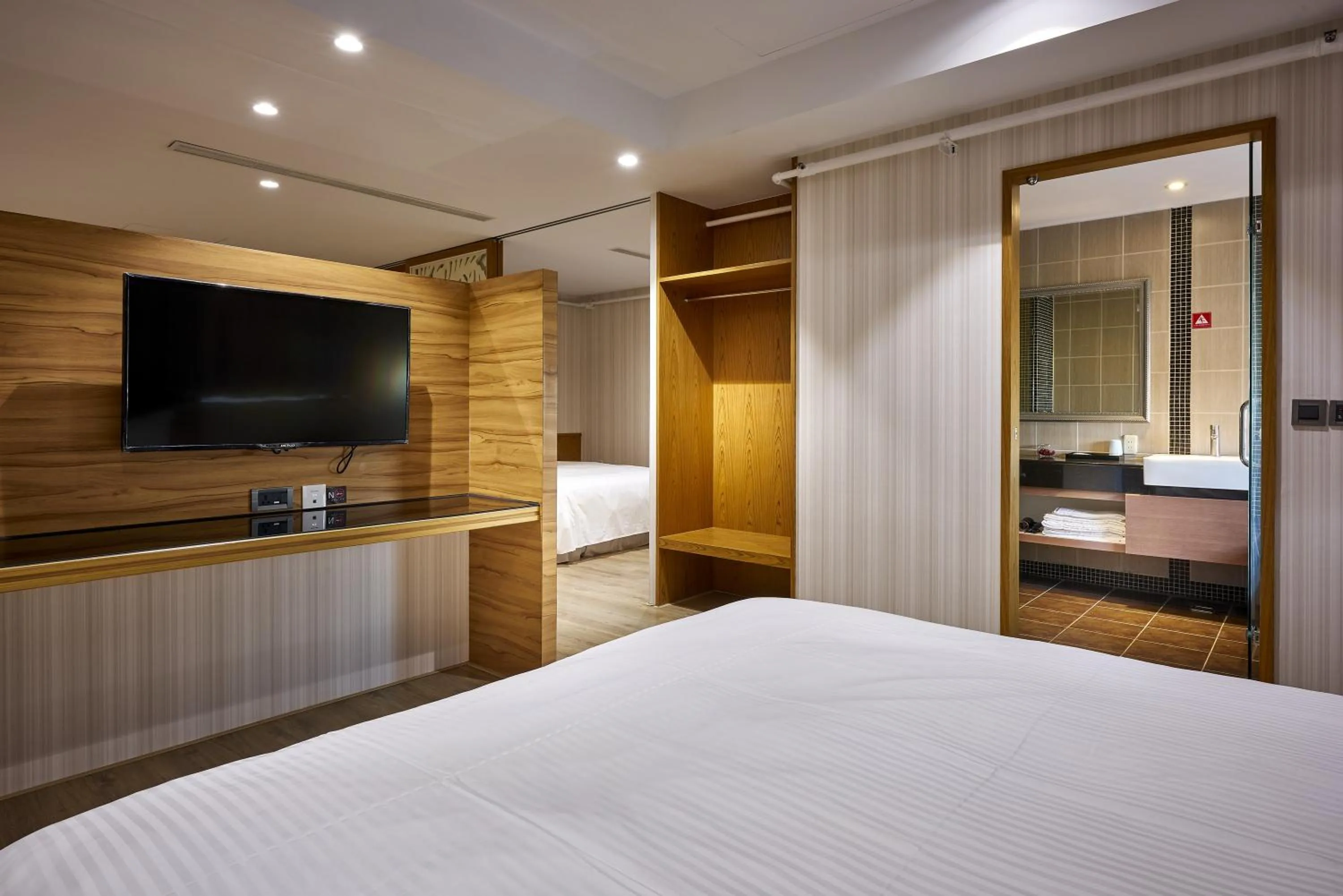 bunk bed, Bed in Oursea Hotel