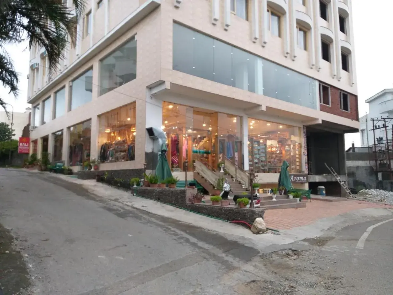 Property building in Hotel Bali Resort extension Property building in Hotel Bali Resort extension