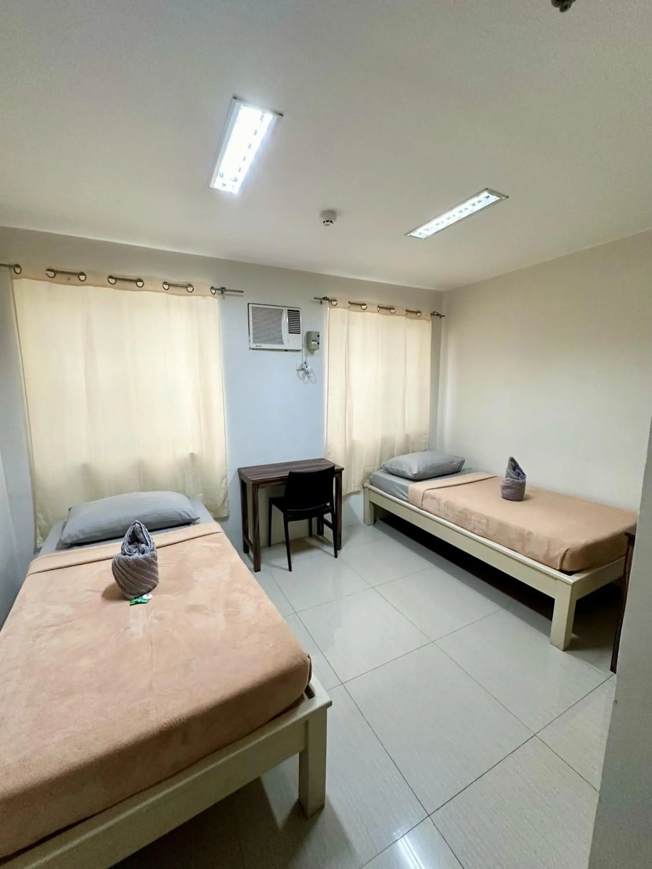 Deluxe Double Room in LOC Residence Inn Deluxe Double Room in LOC Residence Inn