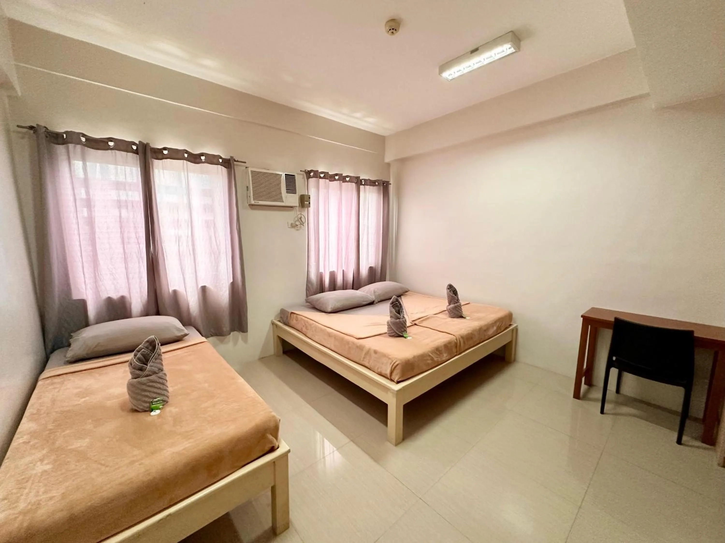 Bed in LOC Residence Inn