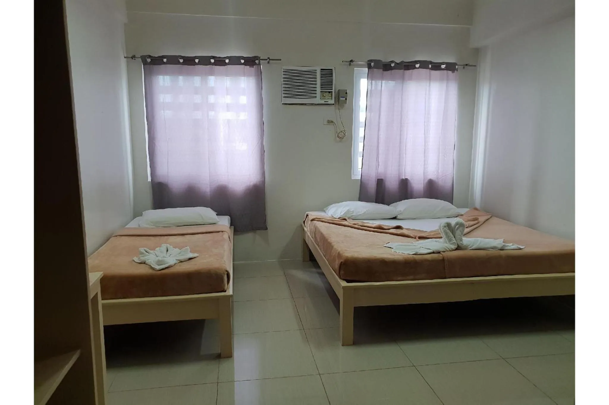 Bed in LOC Residence Inn