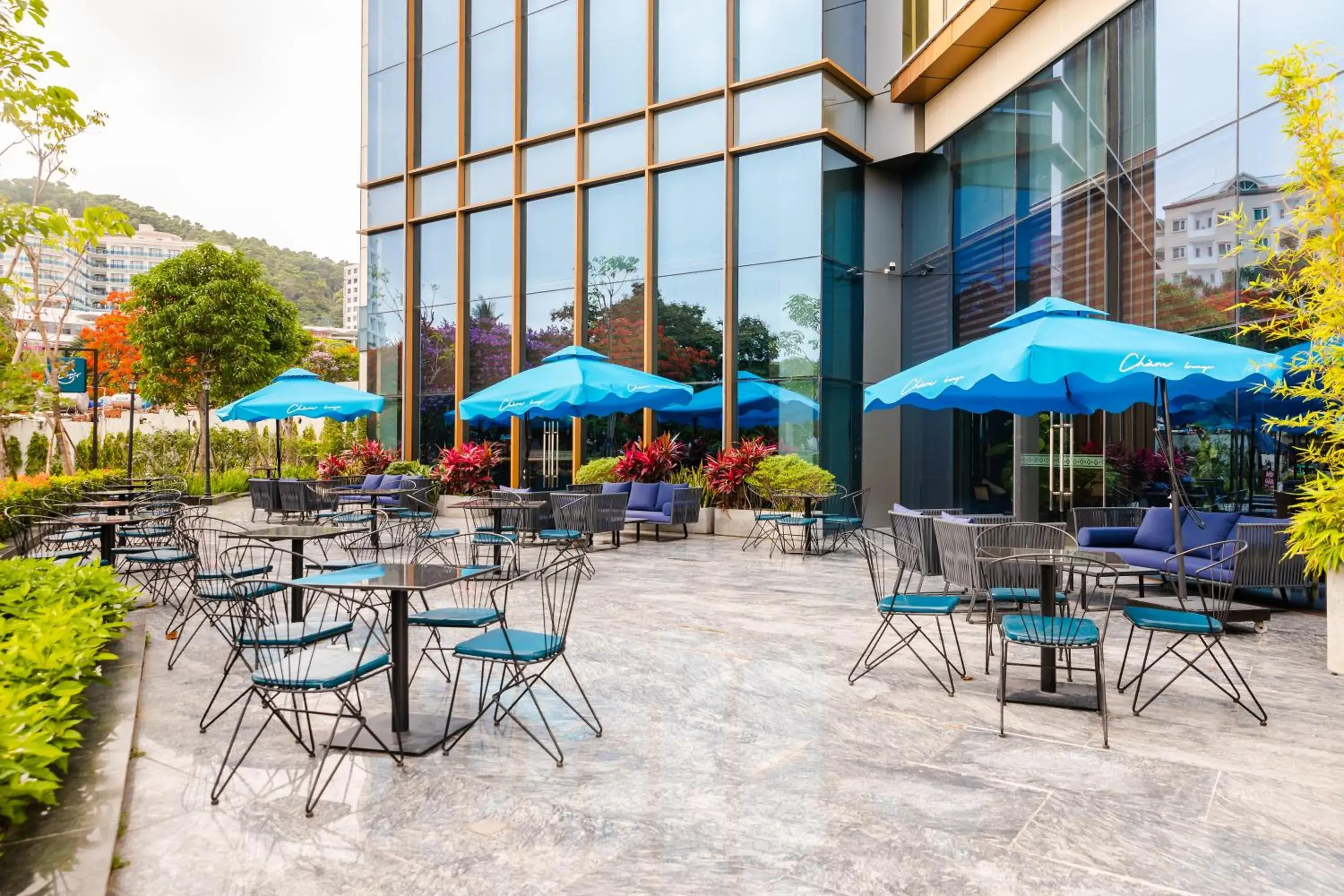 Lounge or bar in Muong Thanh Luxury Ha Long Centre Hotel Lounge or bar in Muong Thanh Luxury Ha Long Centre Hotel