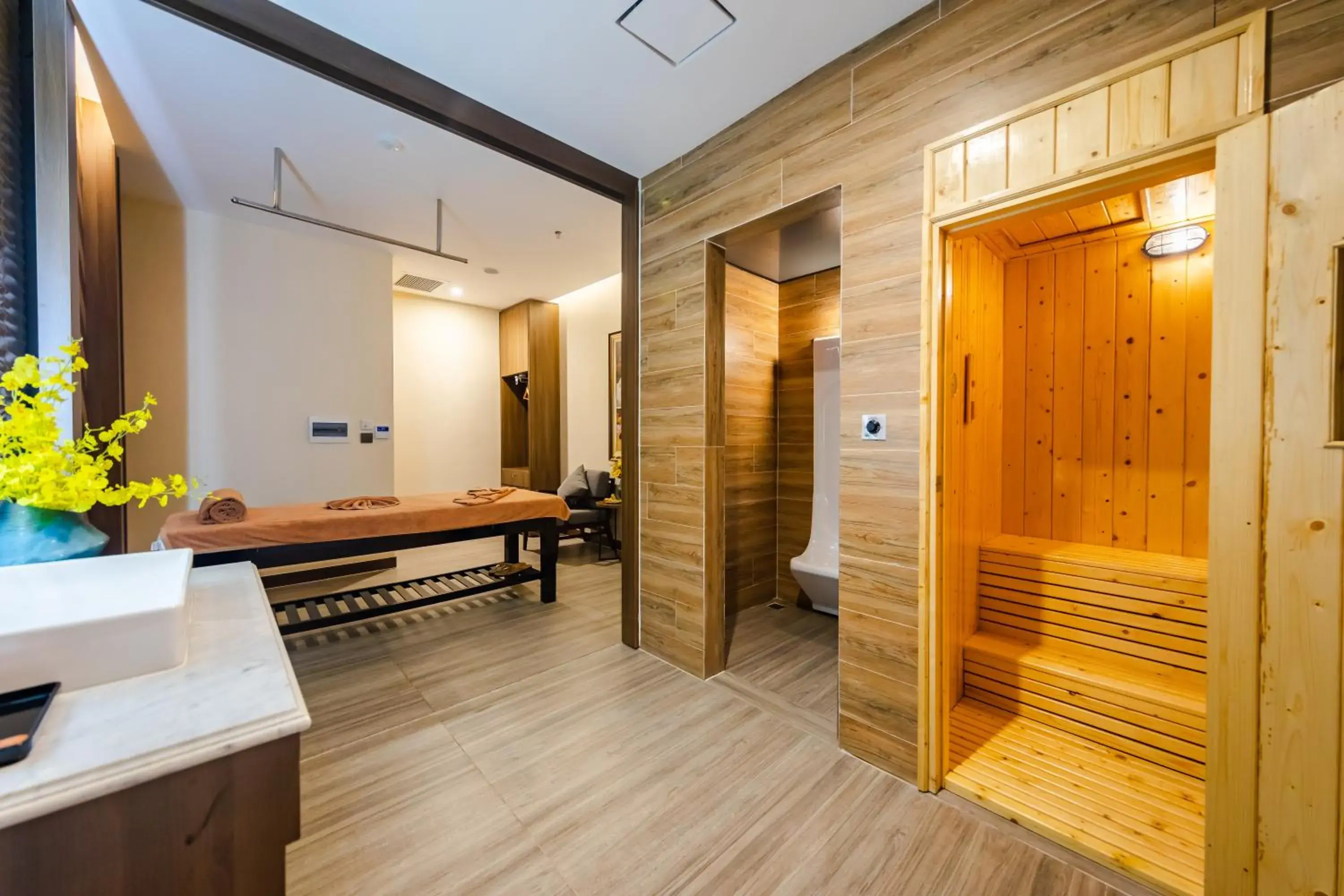 Spa and wellness centre/facilities in Muong Thanh Luxury Ha Long Centre Hotel Spa and wellness centre/facilities in Muong Thanh Luxury Ha Long Centre Hotel