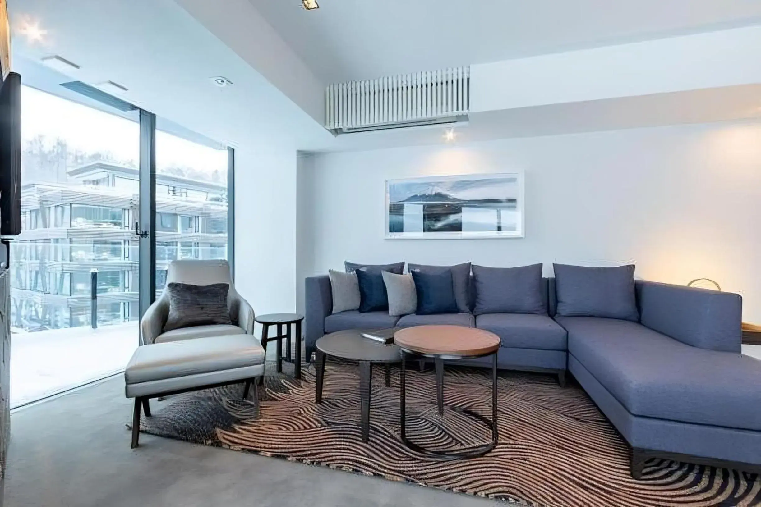 2 Bedroom Yotei Suite in The Vale Niseko 2 Bedroom Yotei Suite in The Vale Niseko