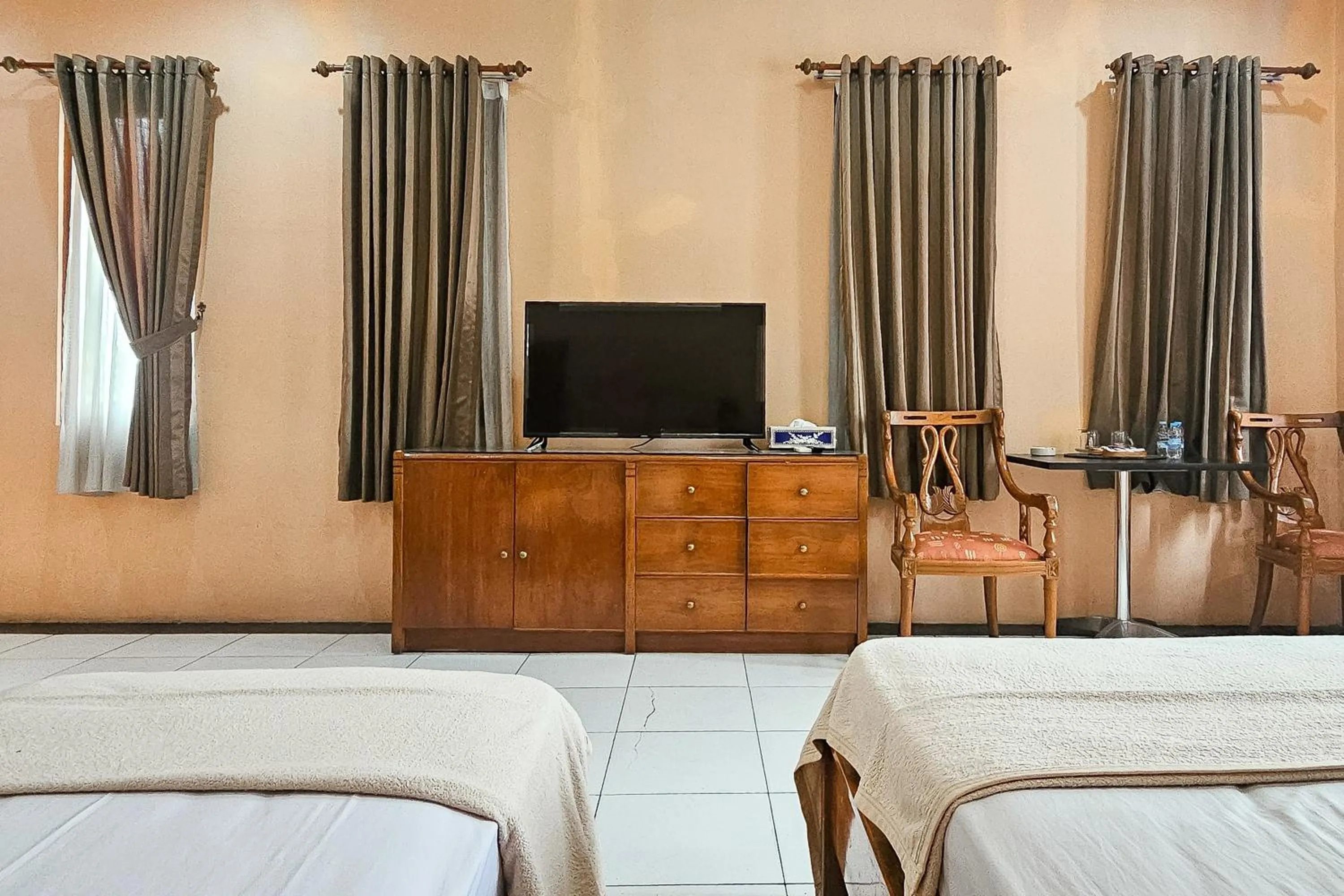 Bedroom, Bed in Urbanview My Grand Hotel Bogor
