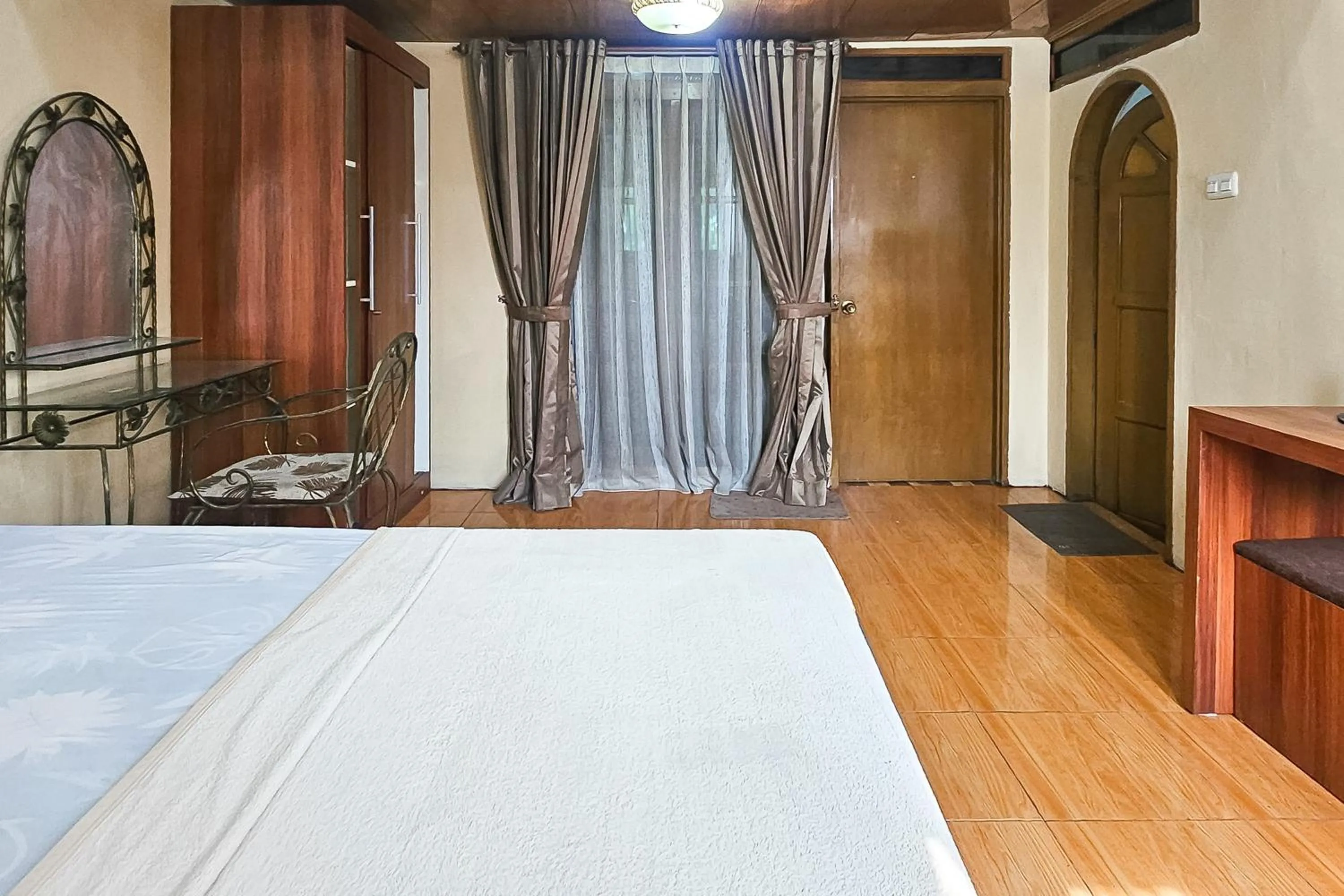 Bedroom, Bed in Urbanview My Grand Hotel Bogor
