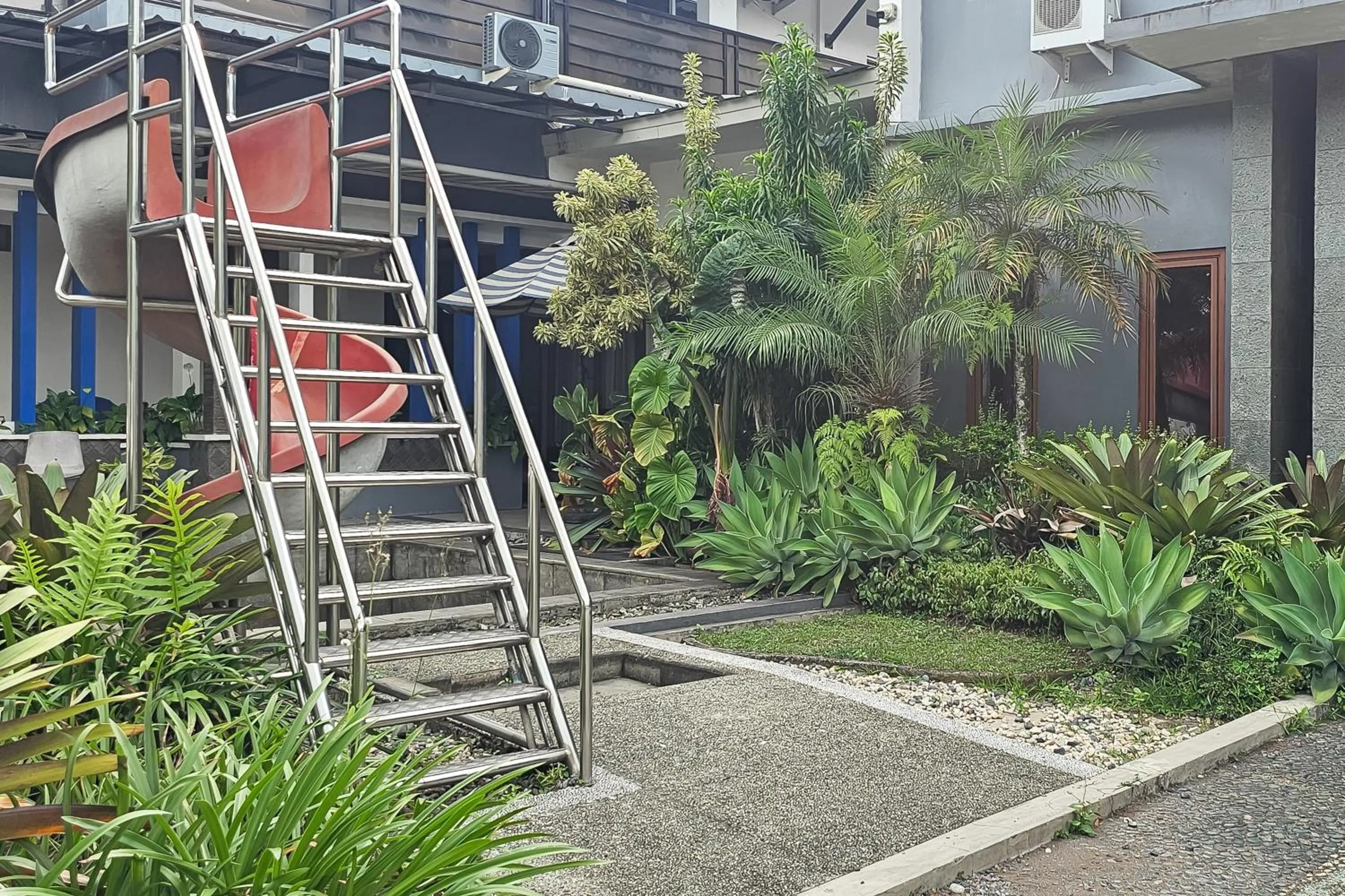 Property building in Urbanview My Grand Hotel Bogor