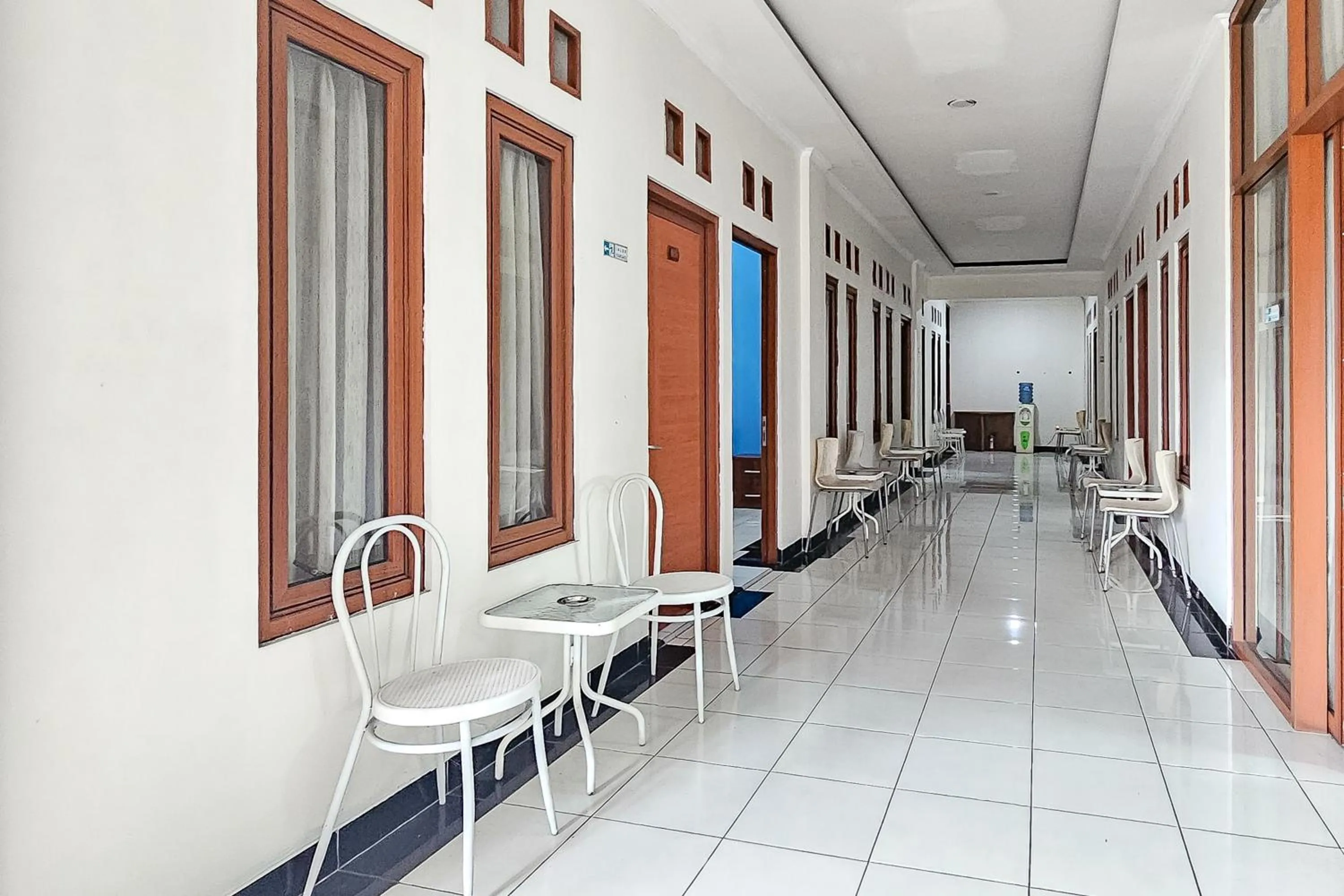 Seating area in Urbanview My Grand Hotel Bogor