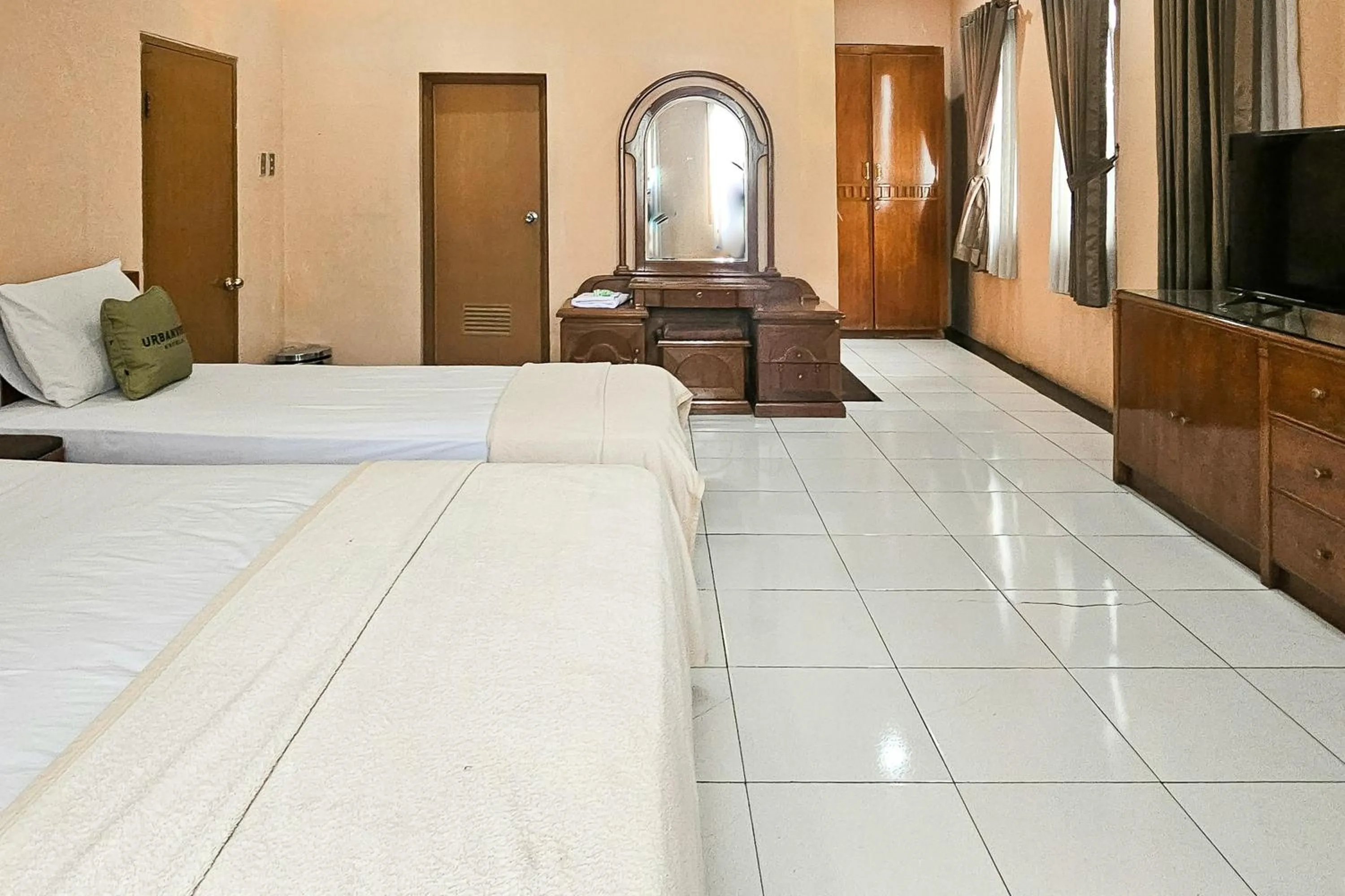 Bedroom, Bed in Urbanview My Grand Hotel Bogor