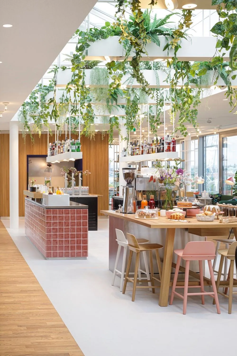 Lounge or bar in Zoku Vienna