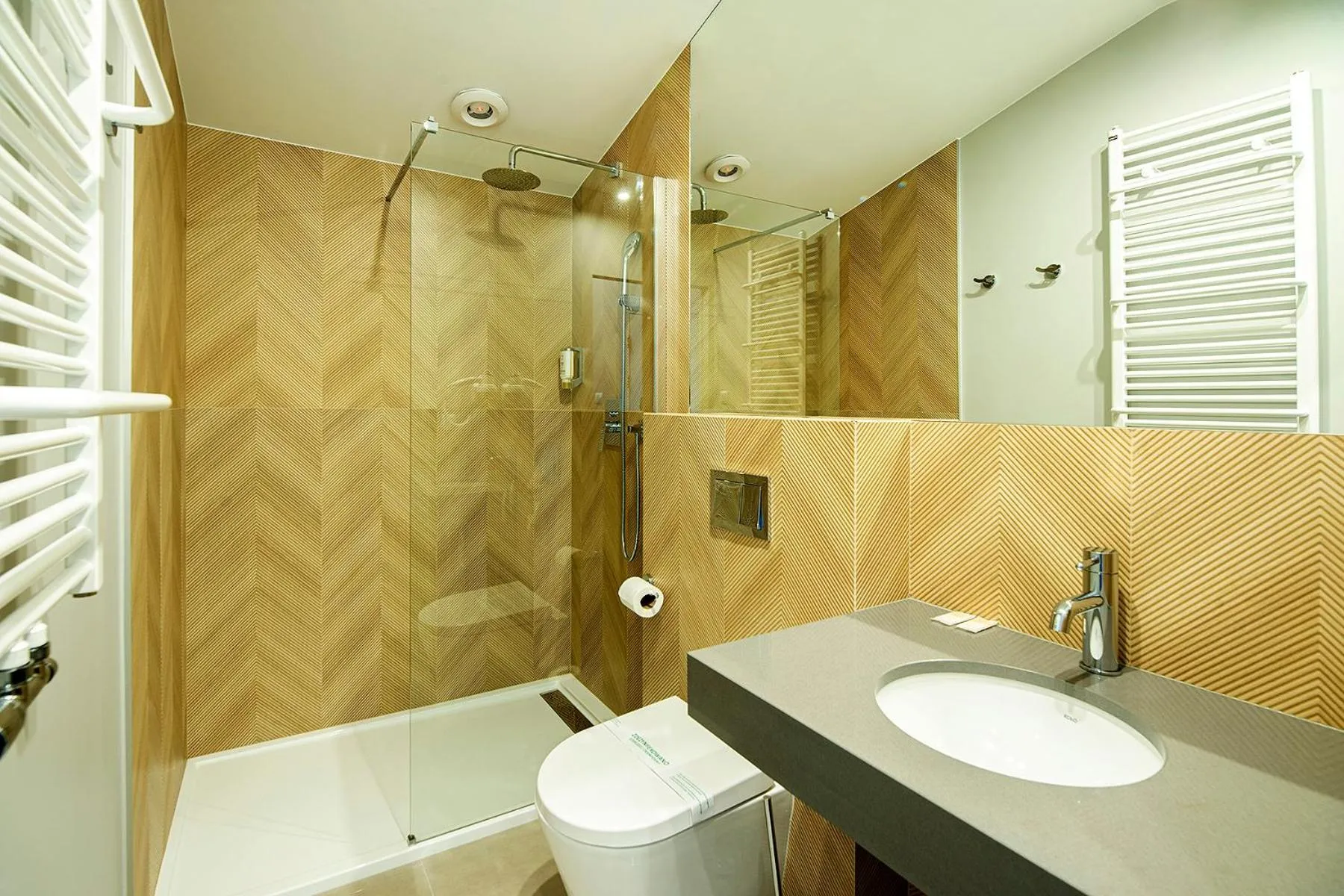 Bathroom in Restauracja RETRO