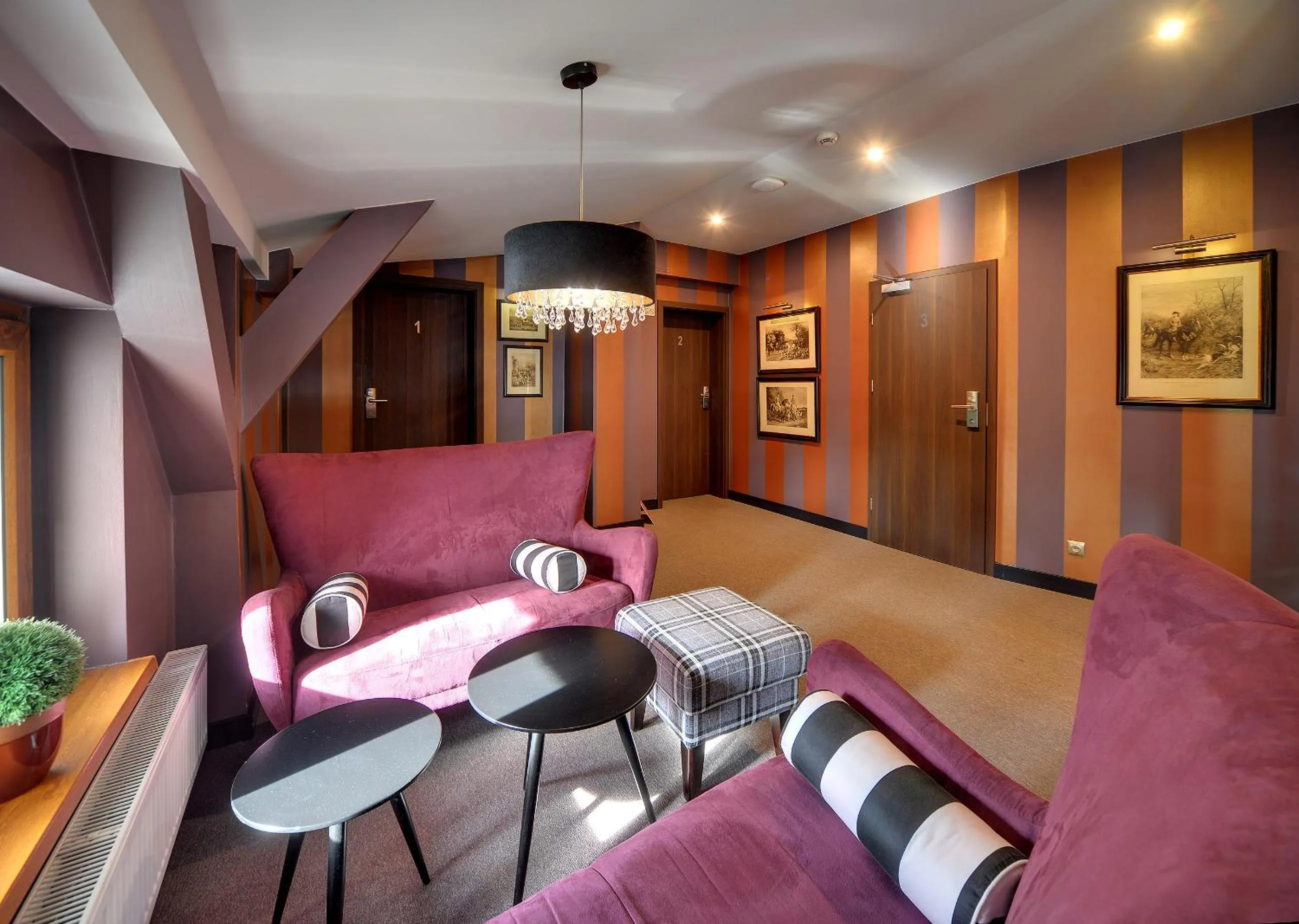 Communal lounge/ TV room in Restauracja RETRO