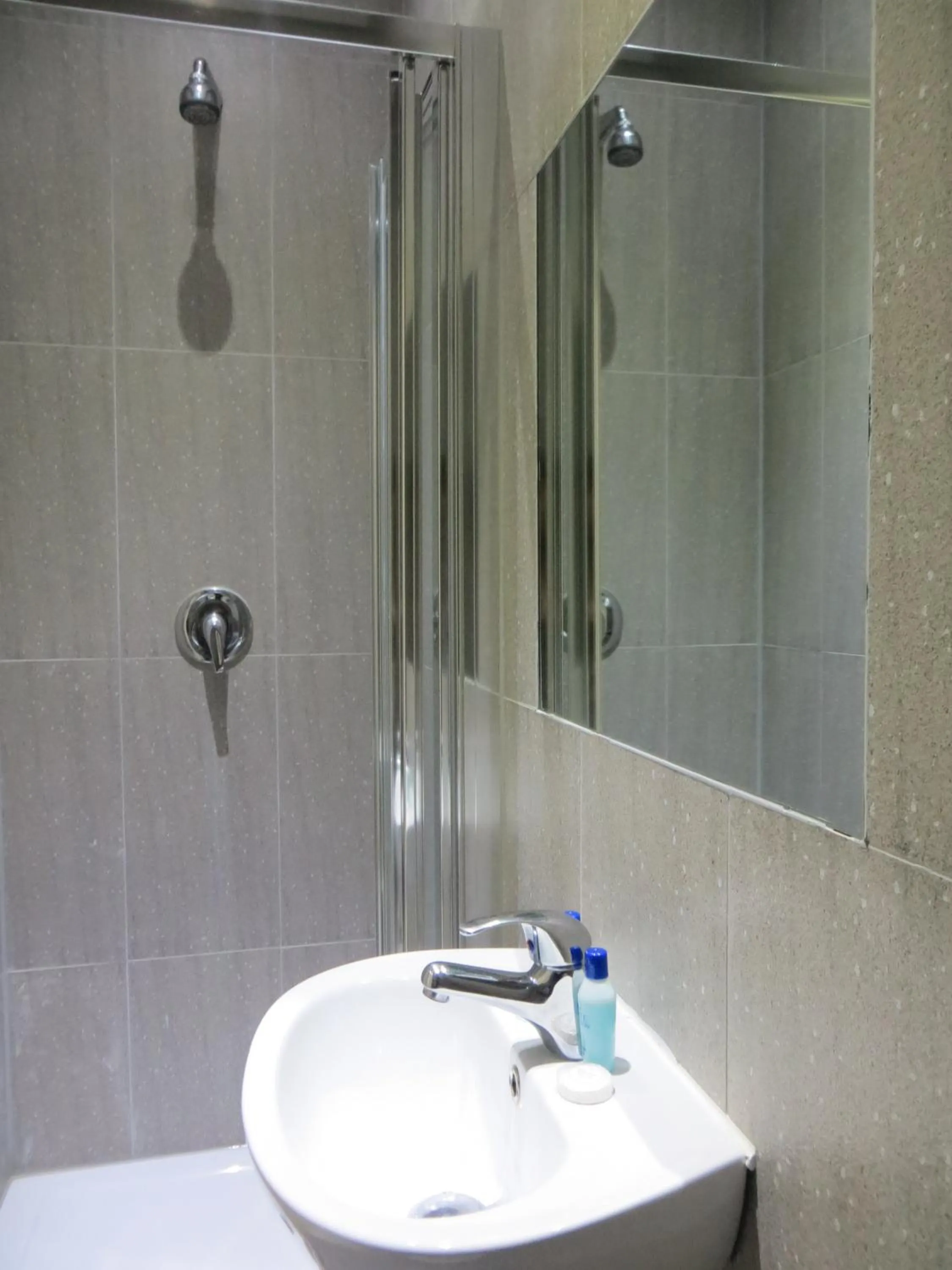 Bathroom in Abercorn House