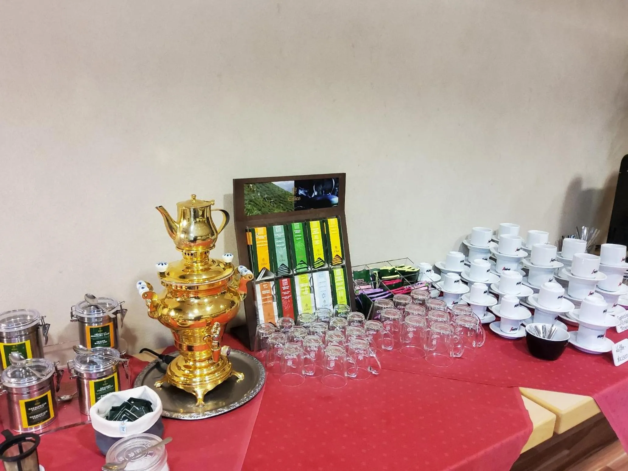 Buffet breakfast in Seehotel