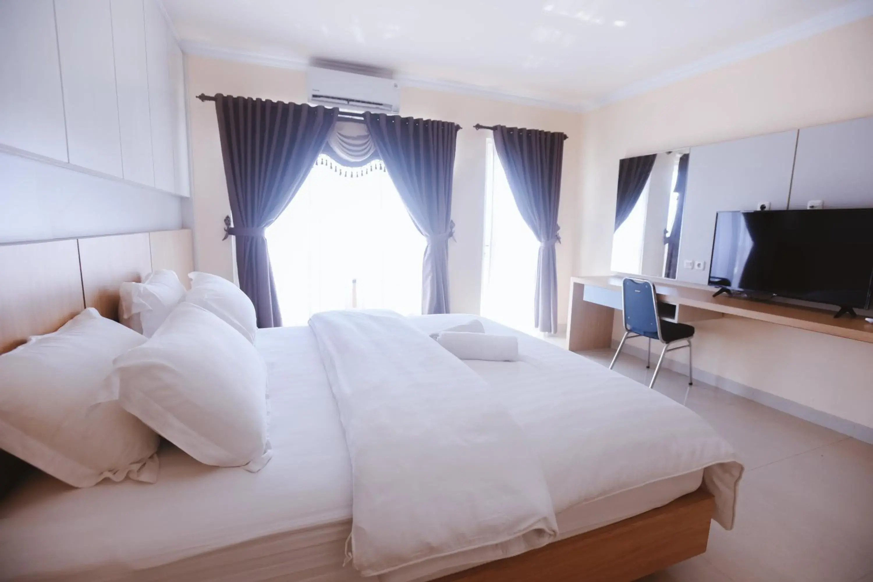 Deluxe Suite with Sea View in CHRYSANT HOTEL & RESORT Deluxe Suite with Sea View in CHRYSANT HOTEL & RESORT