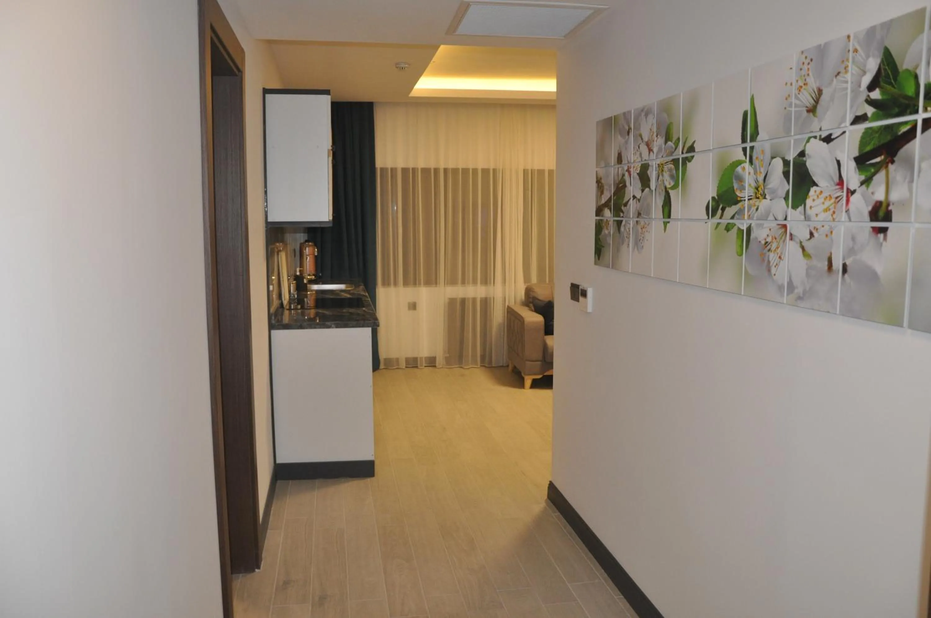 Communal kitchen in GOLAZ SUİT OTEL