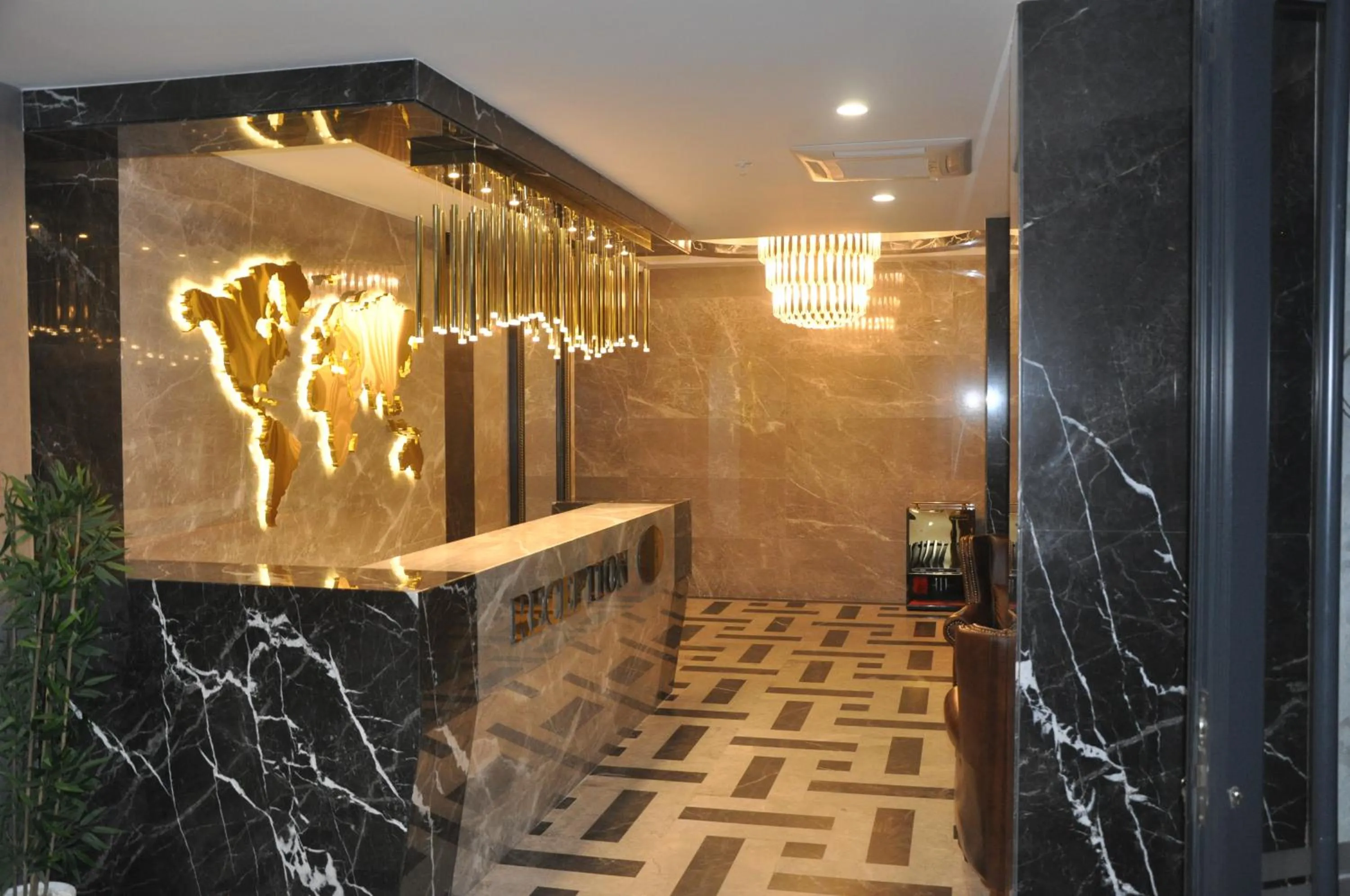 Lobby or reception in GOLAZ SUİT OTEL