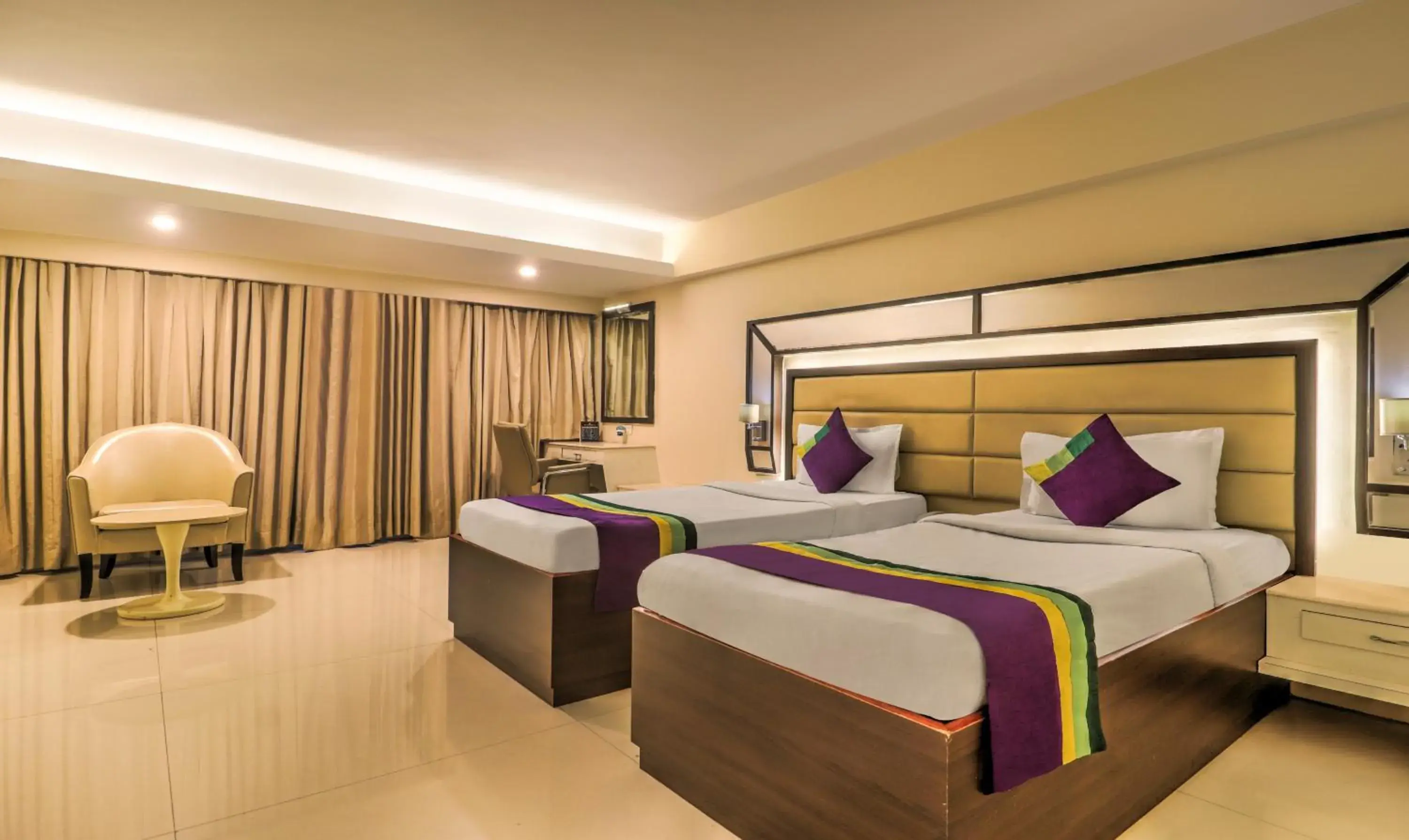 Bedroom, Bed in Treebo Premium Metropolis Bedroom, Bed in Treebo Premium Metropolis