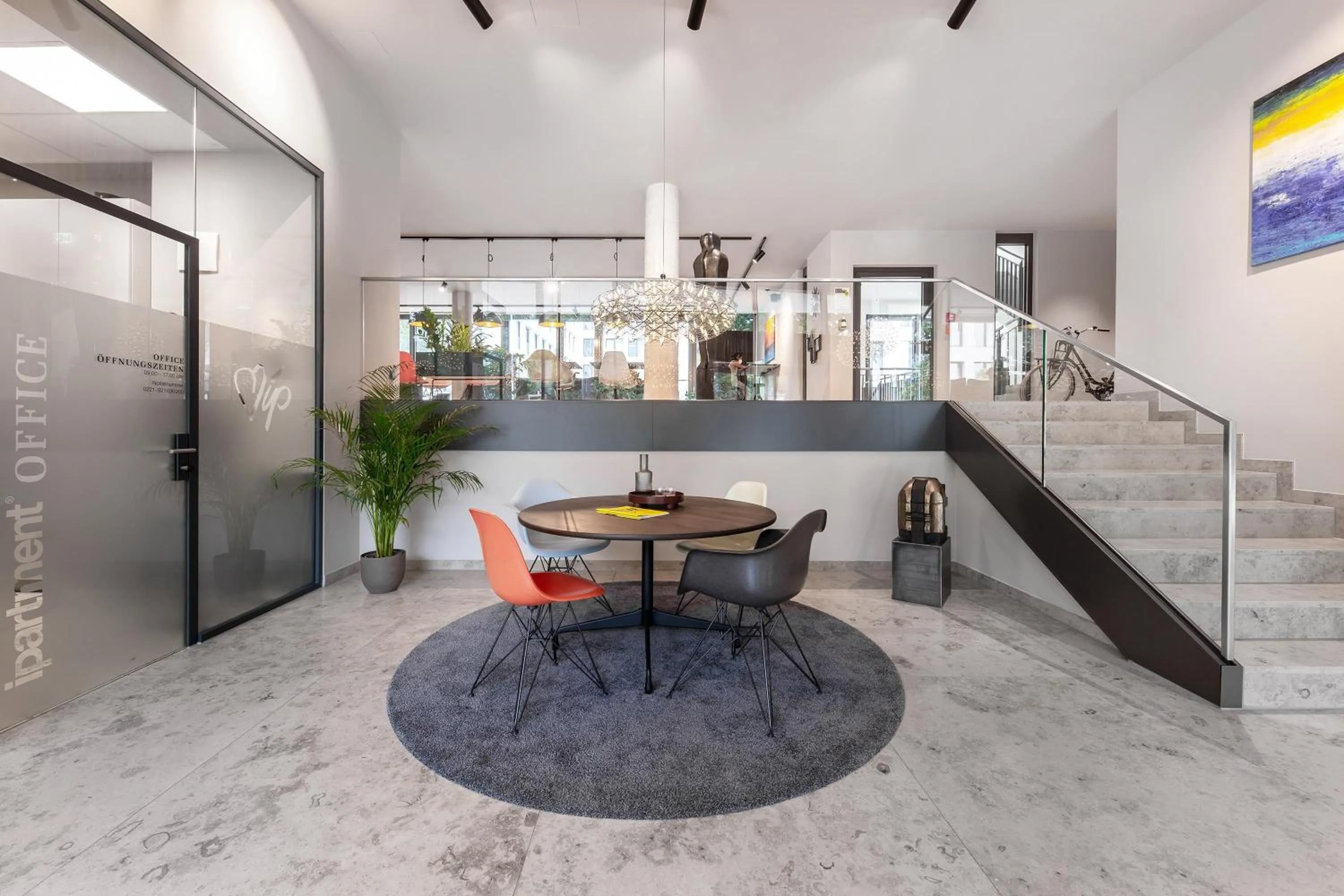 Lobby or reception in ipartment Darmstadt HOME by Best Western