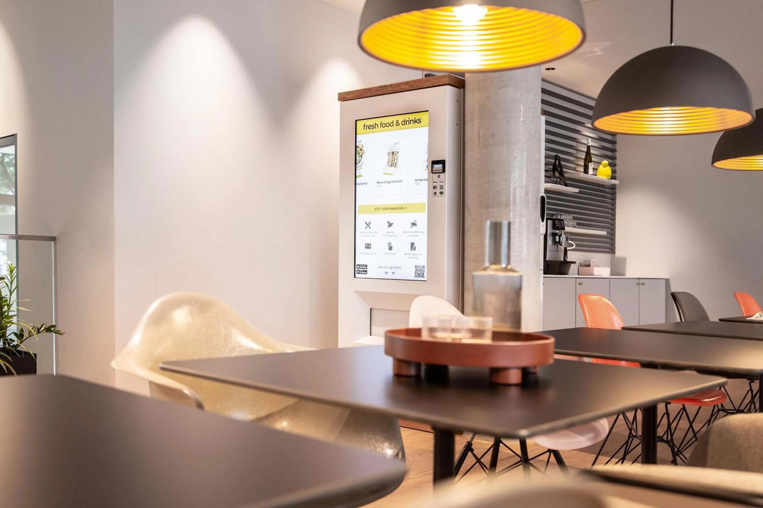 Lobby or reception in ipartment Darmstadt HOME by Best Western