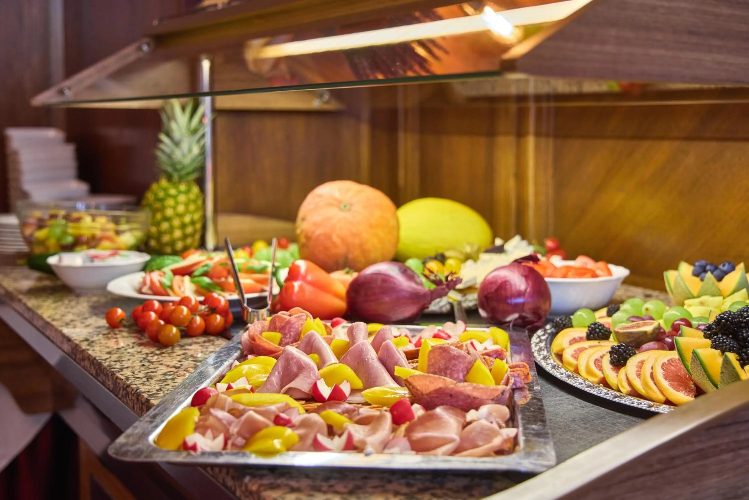 Breakfast in Hotel Vier Jahreszeiten