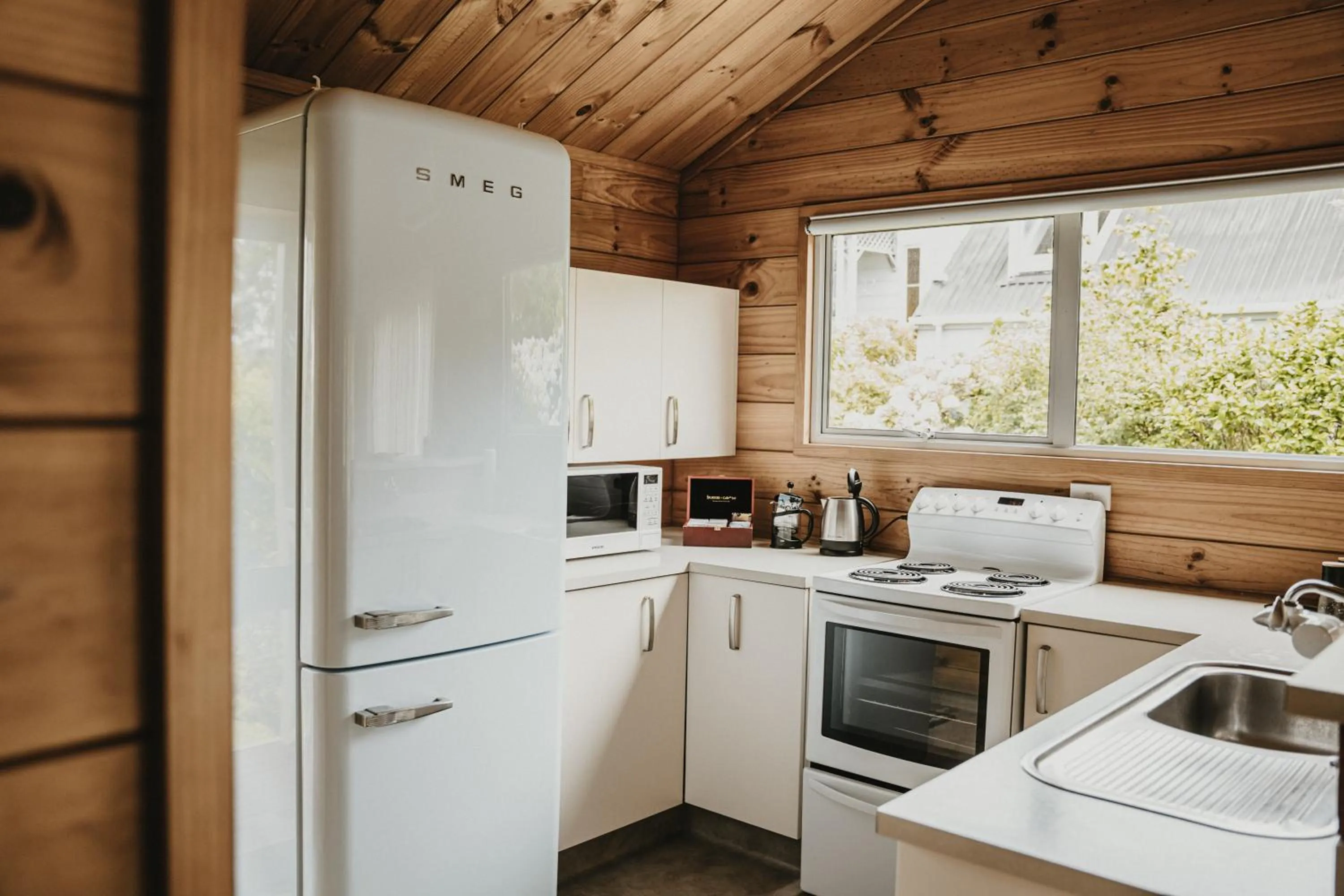 kitchen in Tatahi Lodge Beach Resort