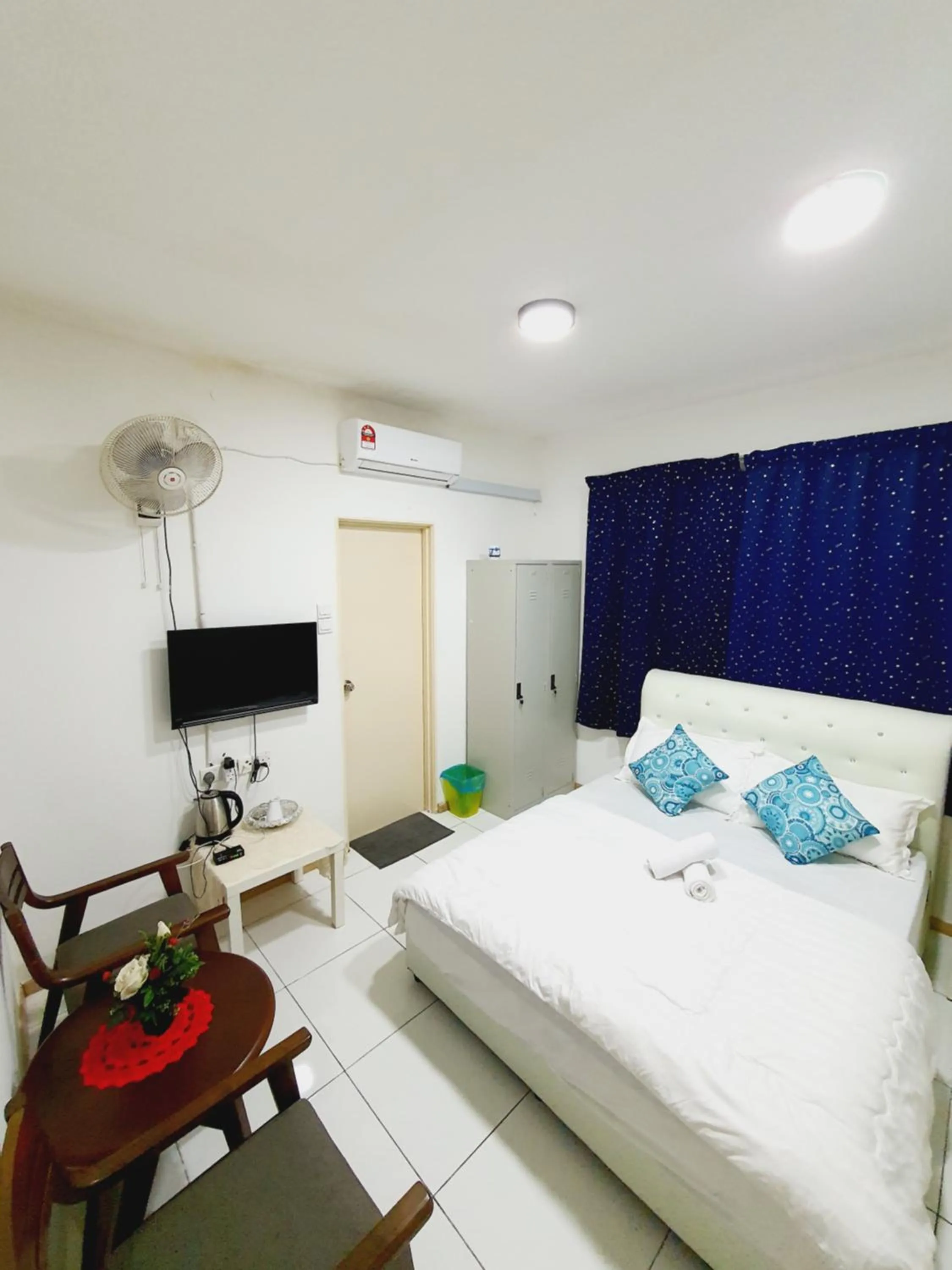 Vista Royal Homestay