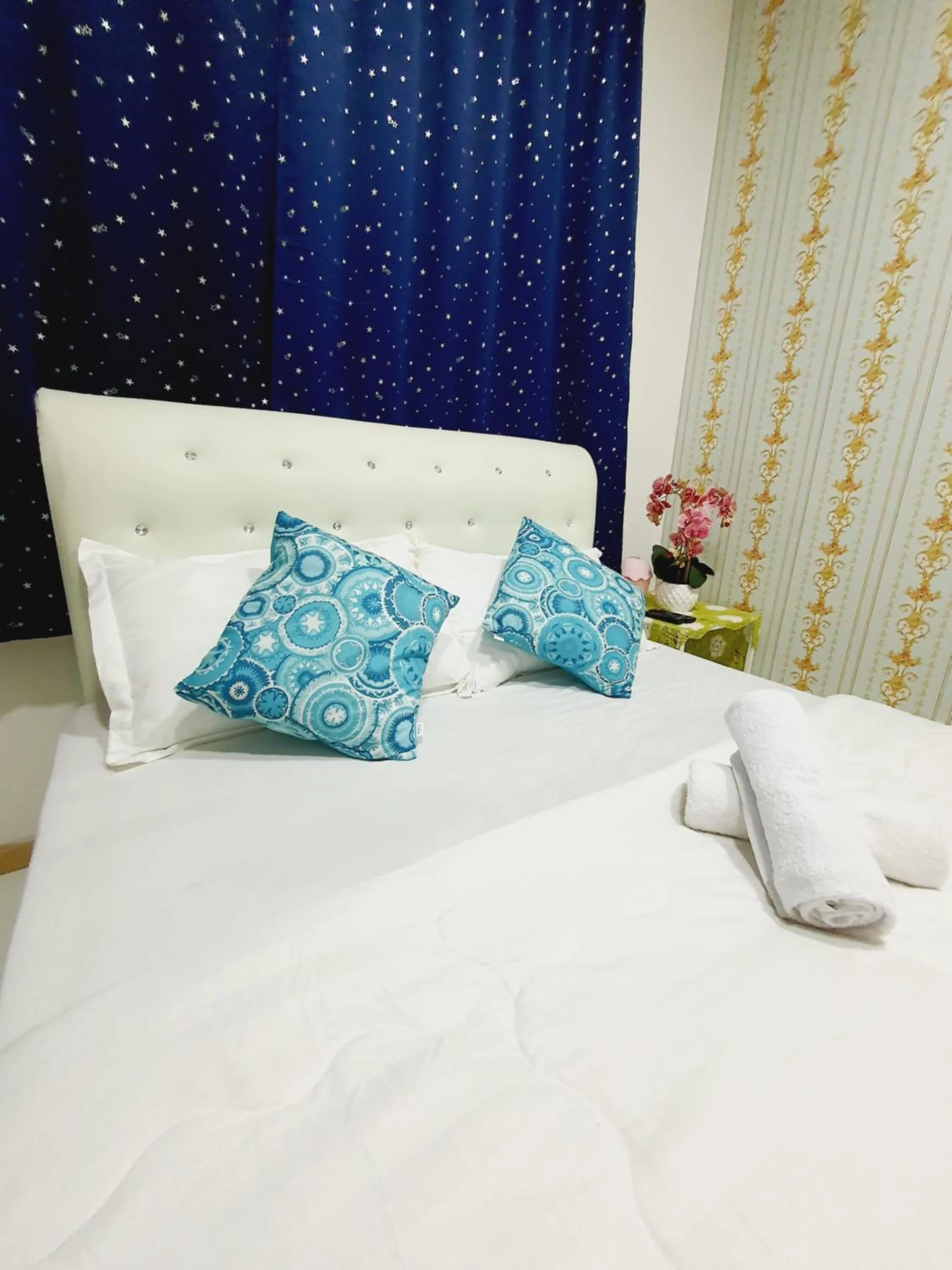 Vista Royal Homestay