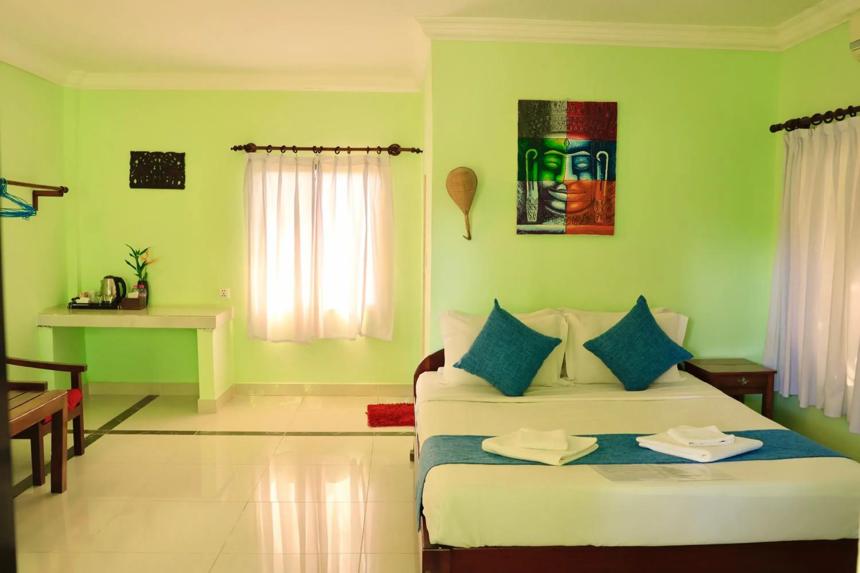 air conditioner, Bed in Bird of Paradise Bungalows air conditioner, Bed in Bird of Paradise Bungalows