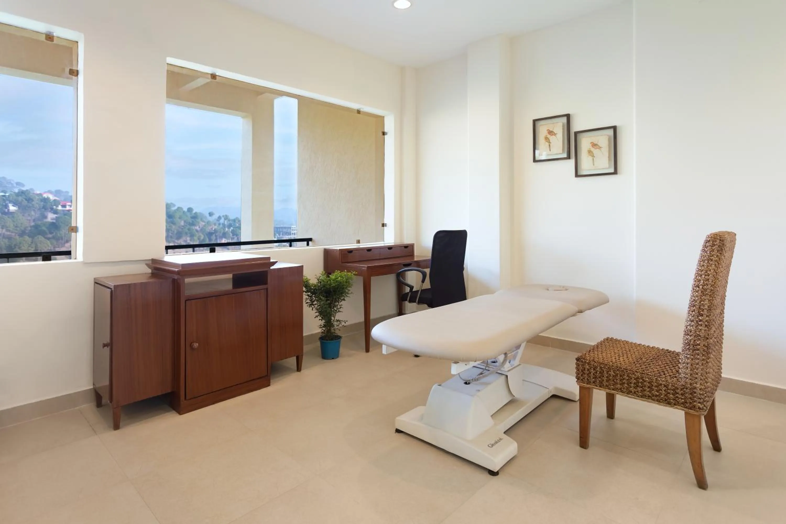 Spa and wellness centre/facilities in Suryavilas Luxury Resort & Spa