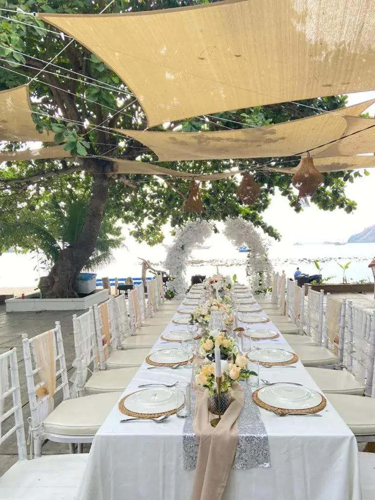 Restaurant/places to eat in Sylvia Hotel & Resort Komodo Restaurant/places to eat in Sylvia Hotel & Resort Komodo