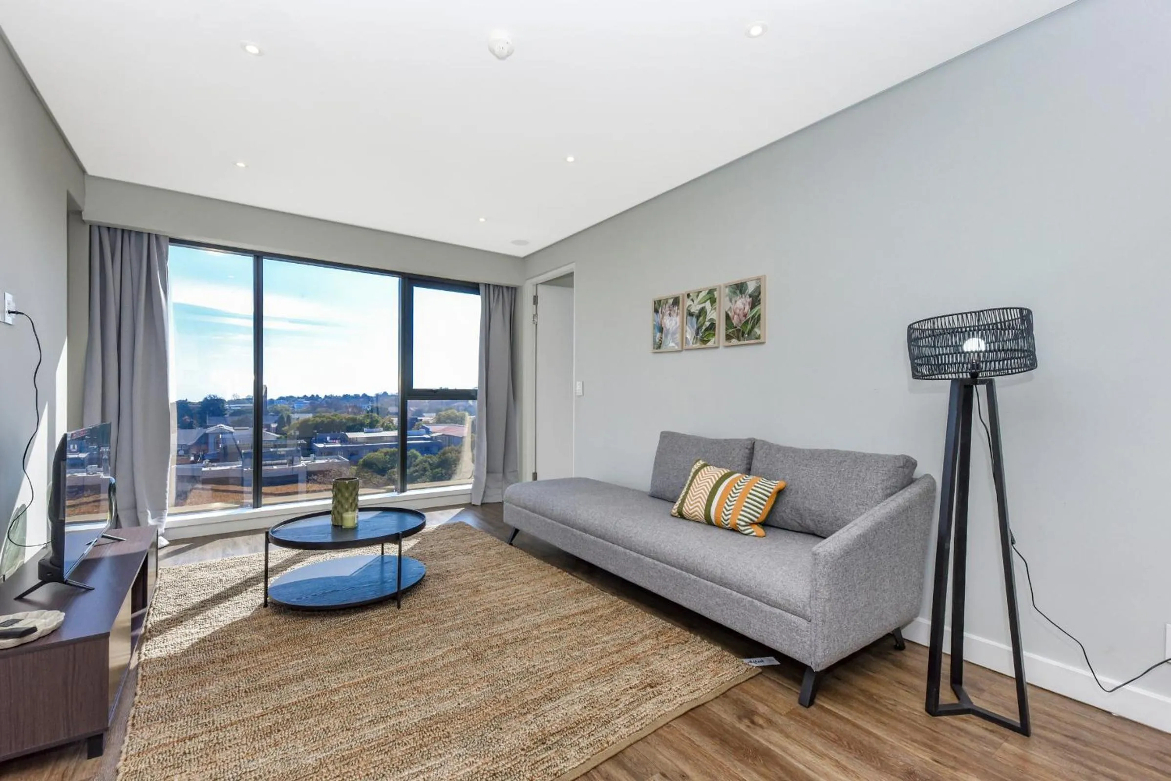 TV and multimedia in The Park Central Residence - WITH GENERATOR