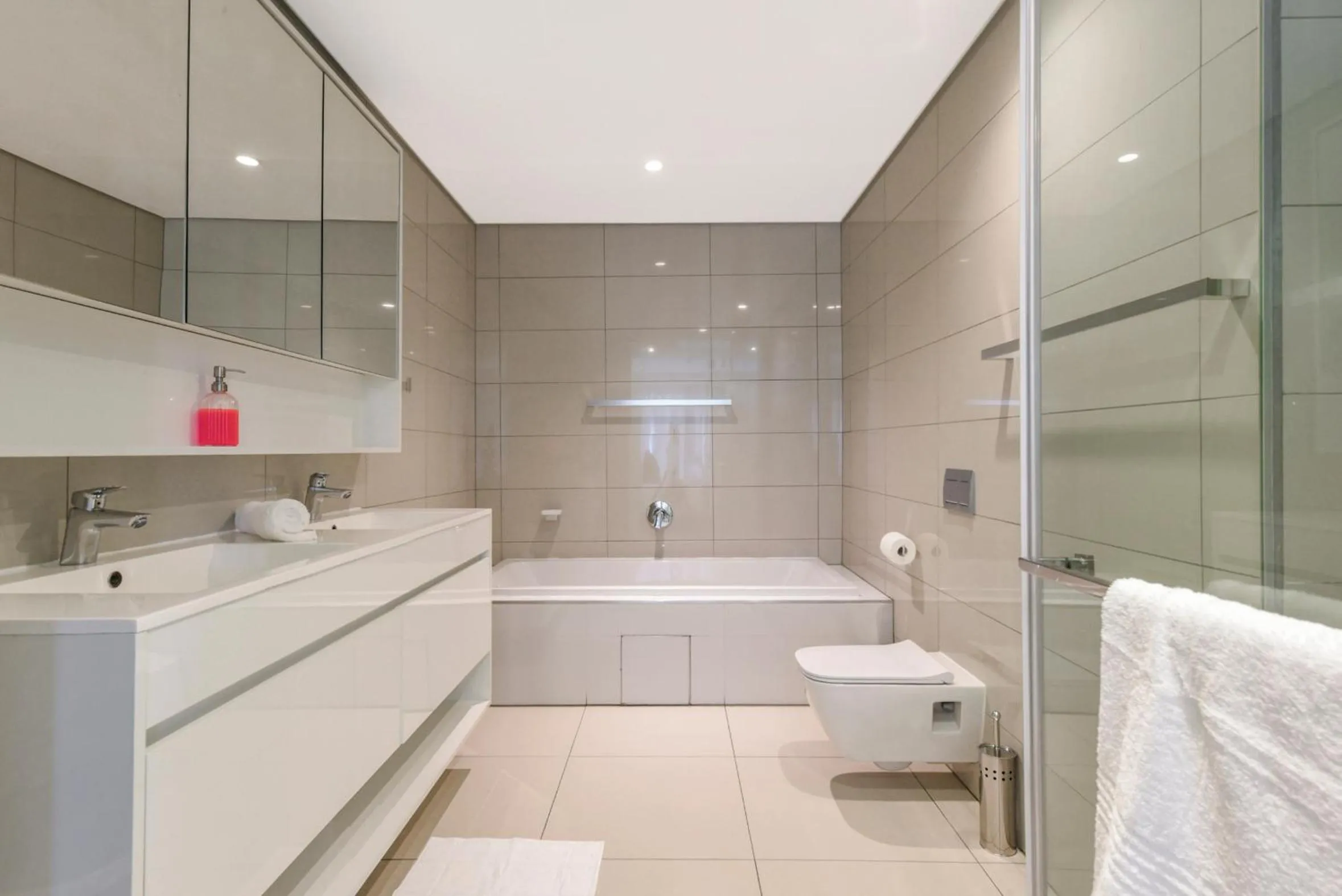 Shower in The Park Central Residence - WITH GENERATOR