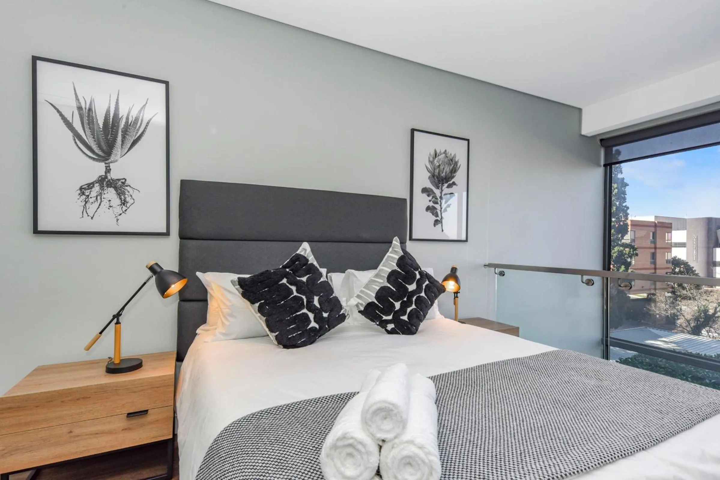 Bed in The Park Central Residence - WITH GENERATOR