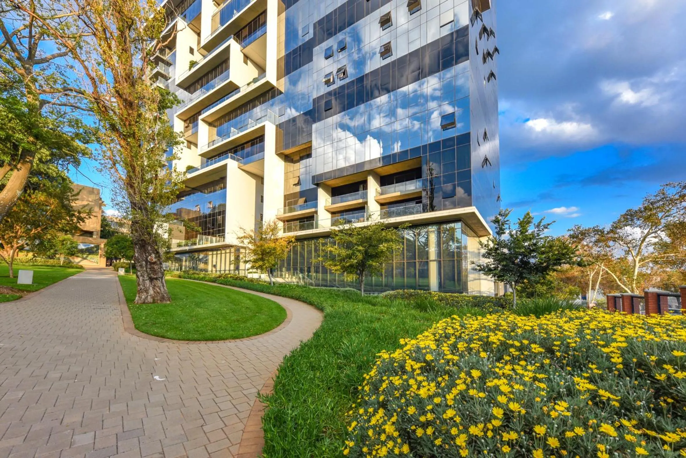Property building in The Park Central Residence - WITH GENERATOR