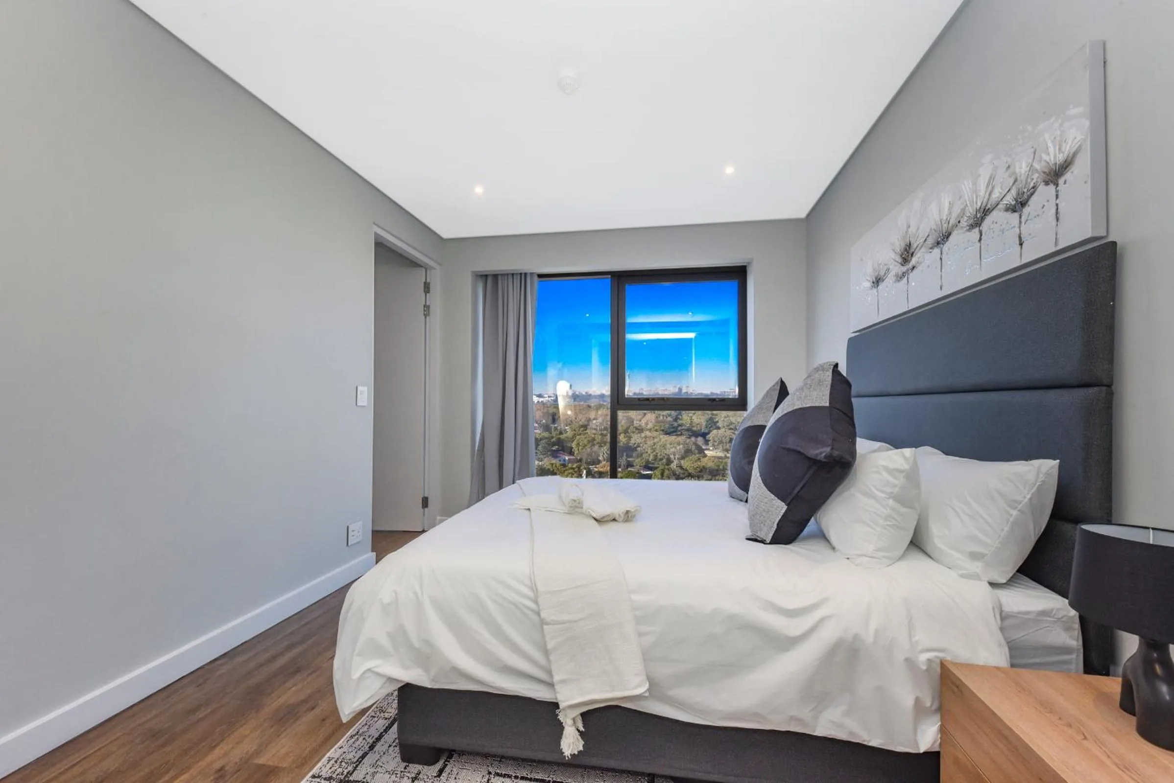 Bedroom, Bed in The Park Central Residence - WITH GENERATOR