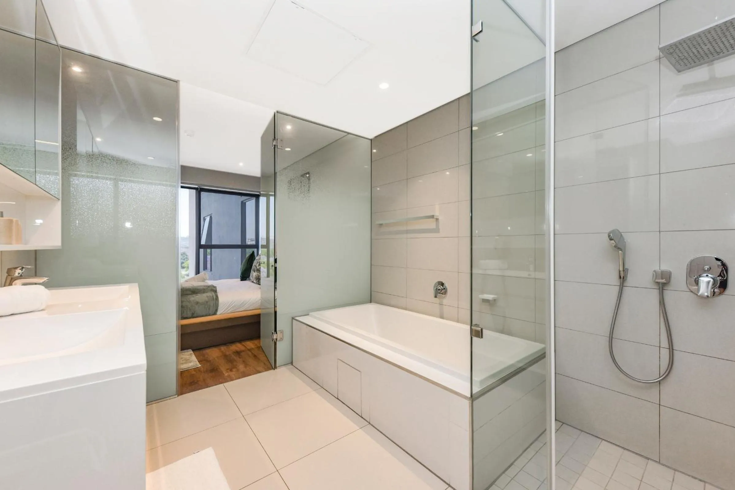 Shower in The Park Central Residence - WITH GENERATOR