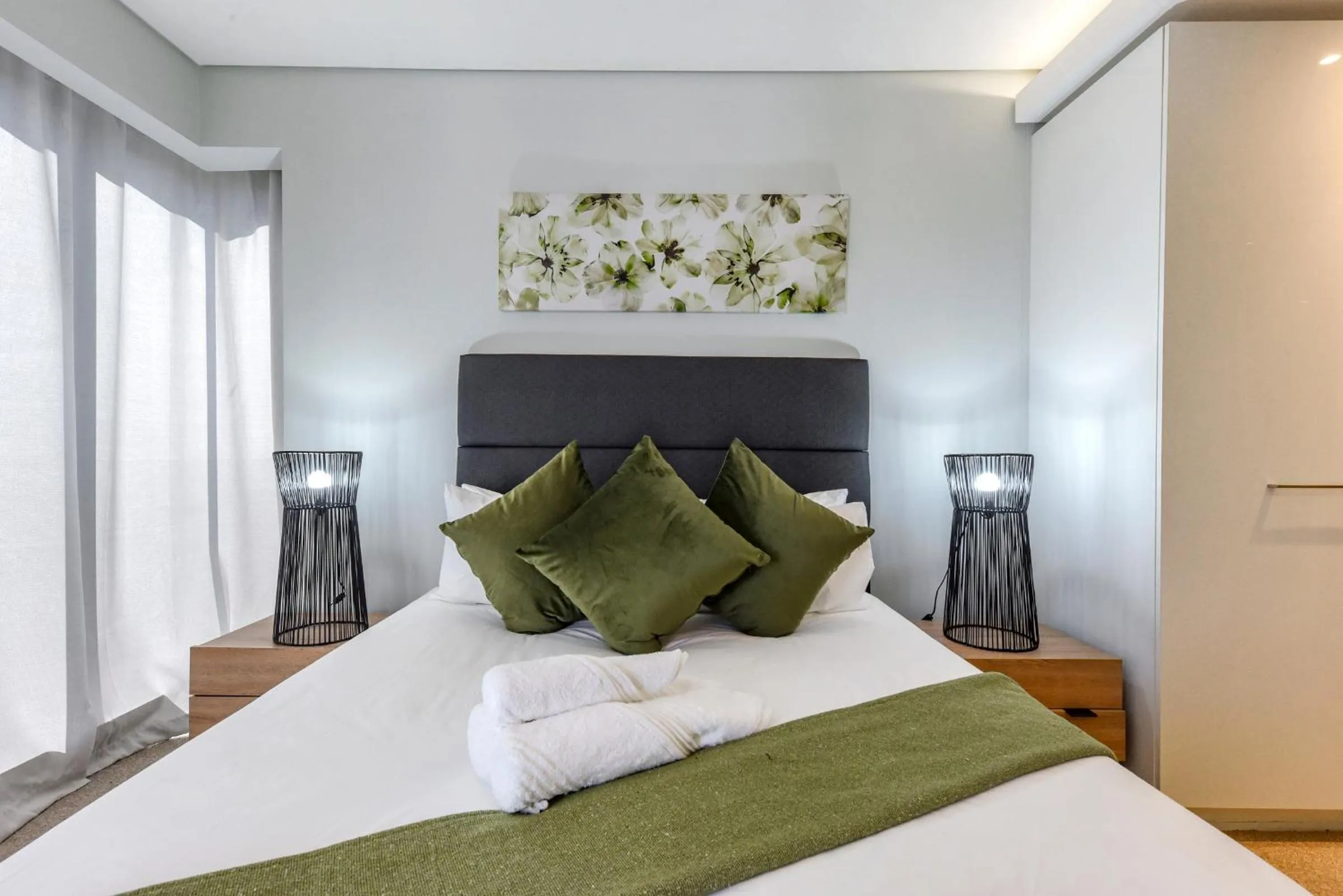 Bed in The Park Central Residence - WITH GENERATOR