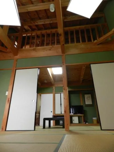 Decorative detail in Hiogiso