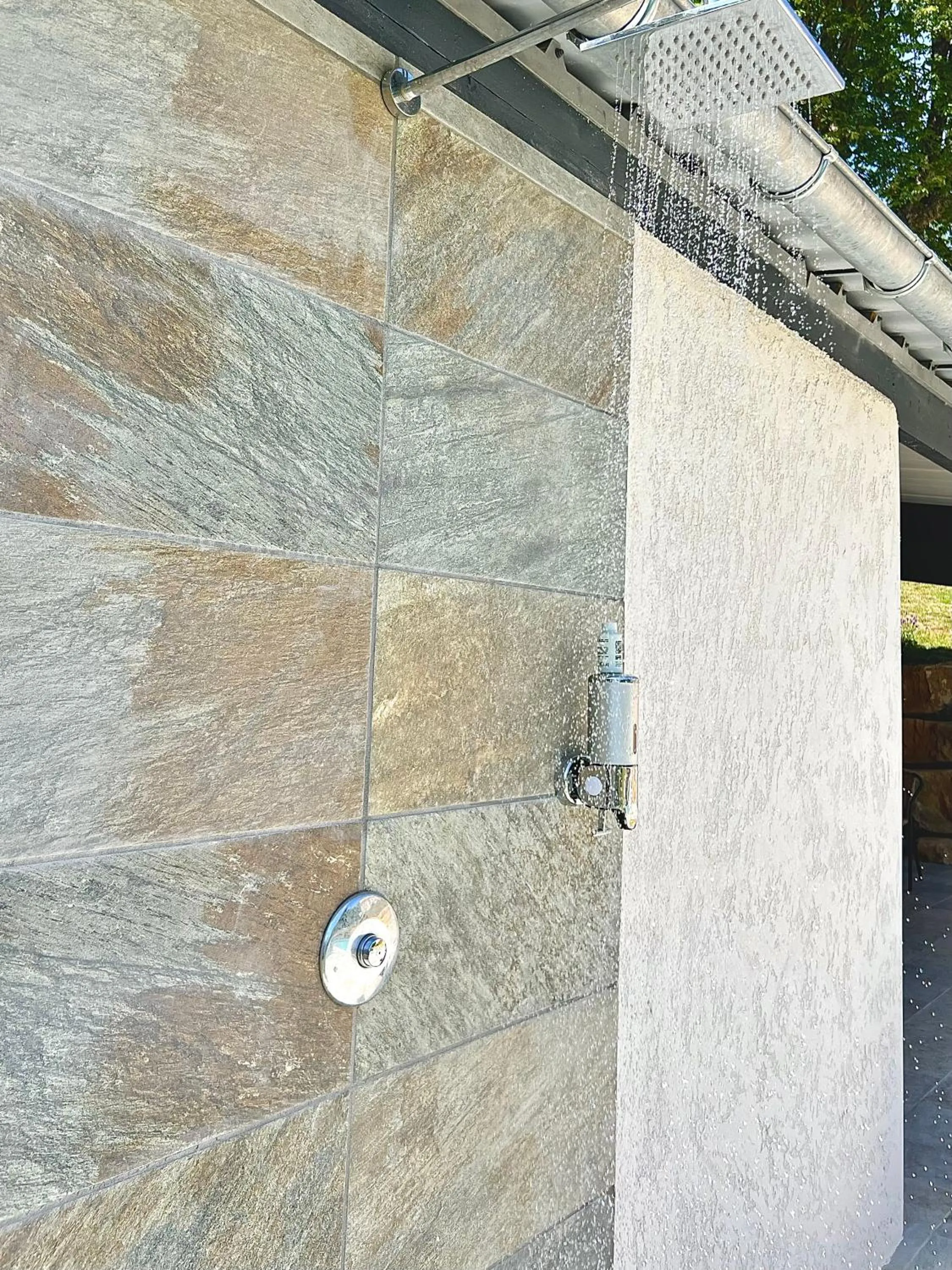 Swimming pool in Demeure de la Garenne