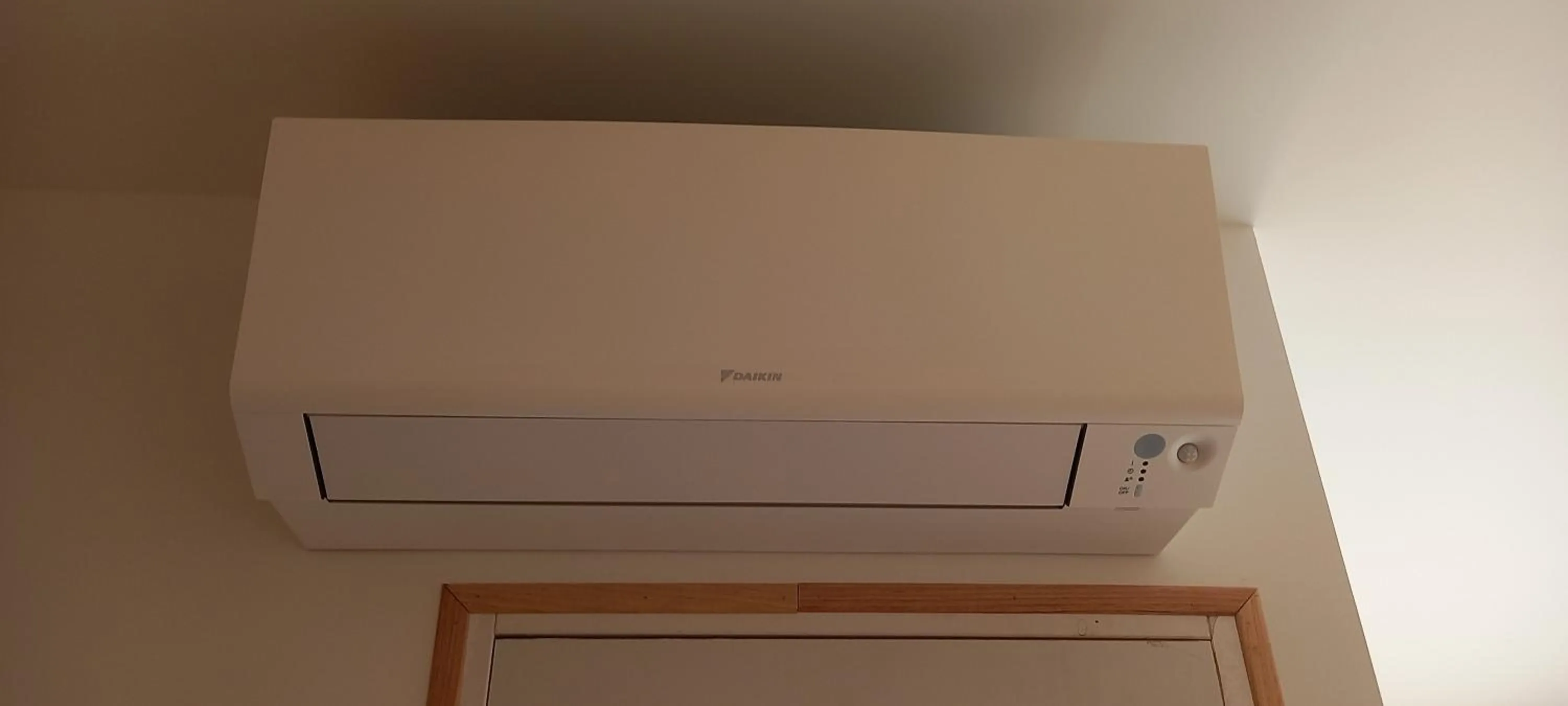 air conditioner in Demeure de la Garenne